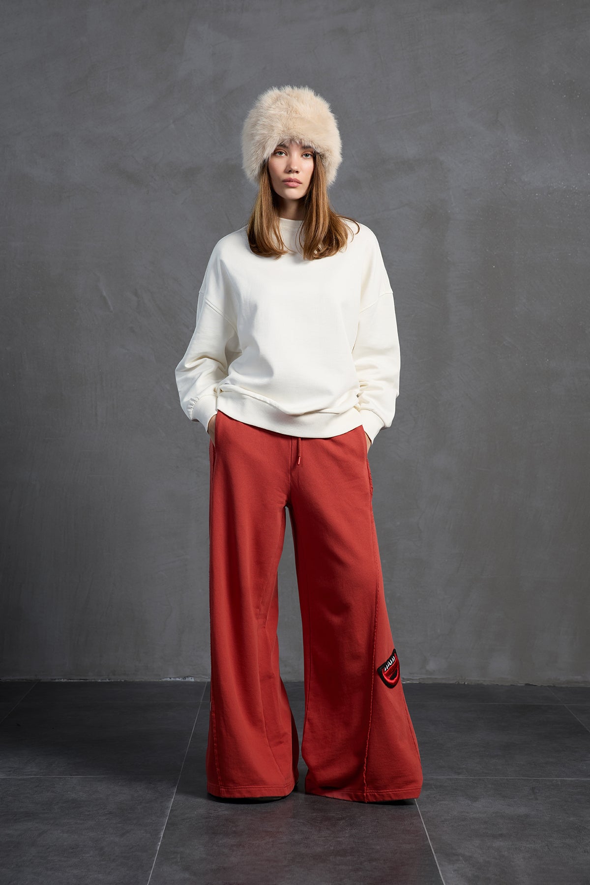 Bej Kürk Görünümlü Şapka Postino