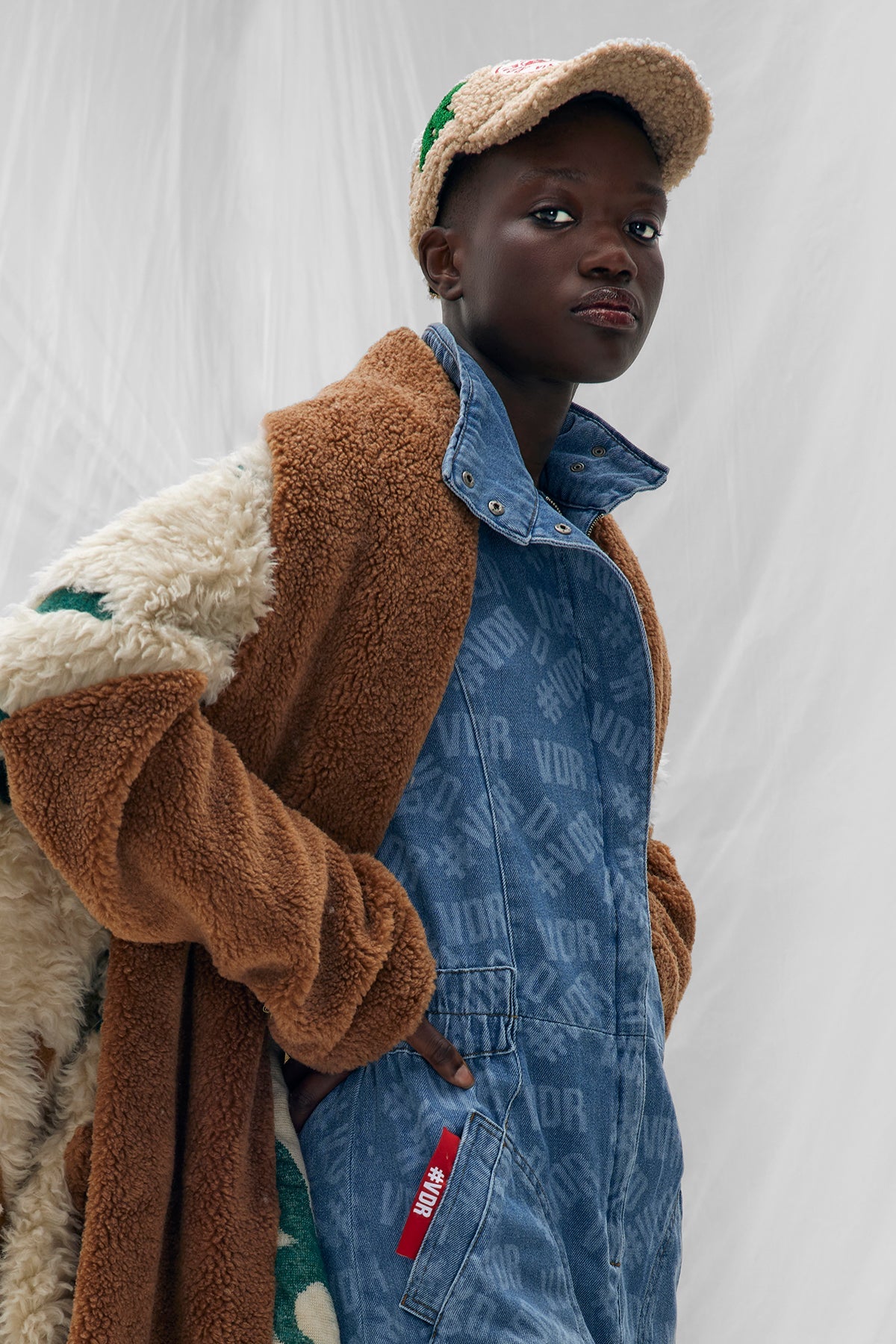 Bej  Sapka Sheep