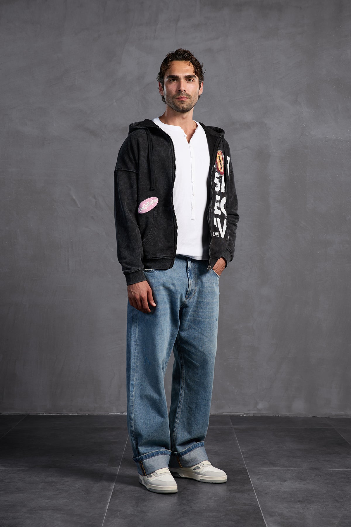 Siyah Armalı Kapüşonlu  Sweatshirt 10000