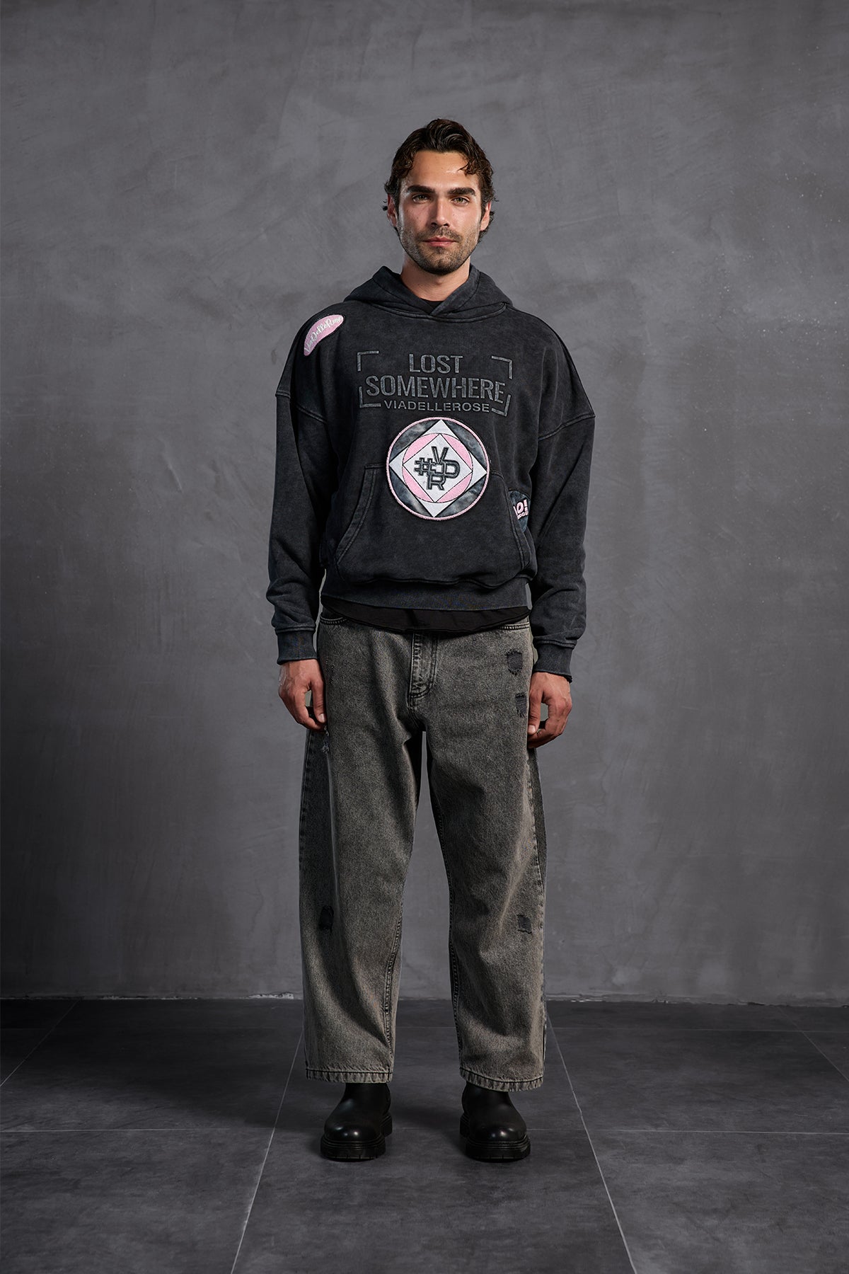 Siyah Armalı Kapüşonlu  Sweatshirt 10002