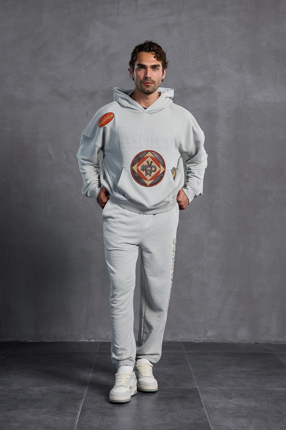 Gri Lastikli Dar Paça  Pantolon 10005