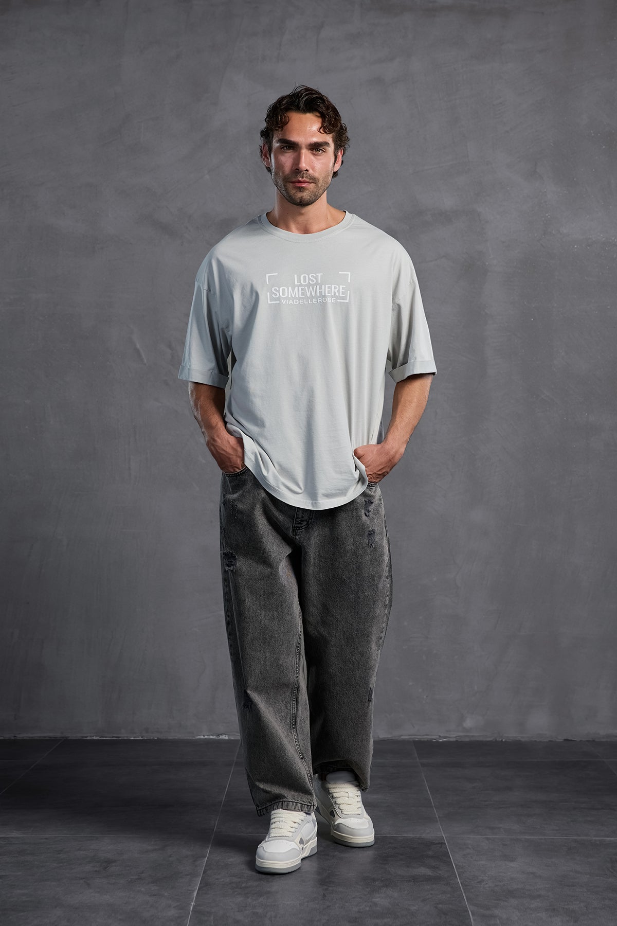 Gri Sıfır Yaka Baskılı  T-Shirt 10006