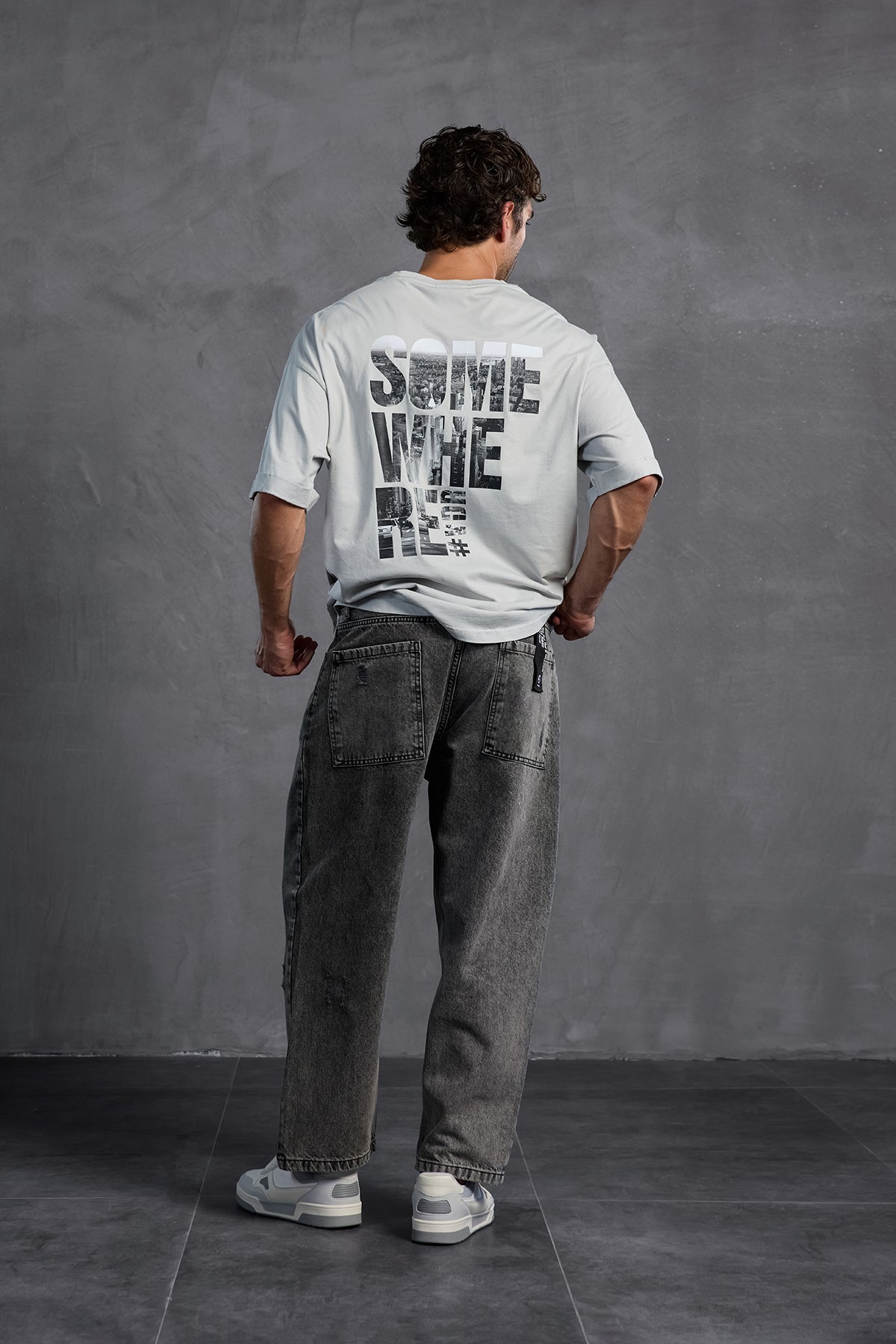 Gri Sıfır Yaka Baskılı  T-Shirt 10006