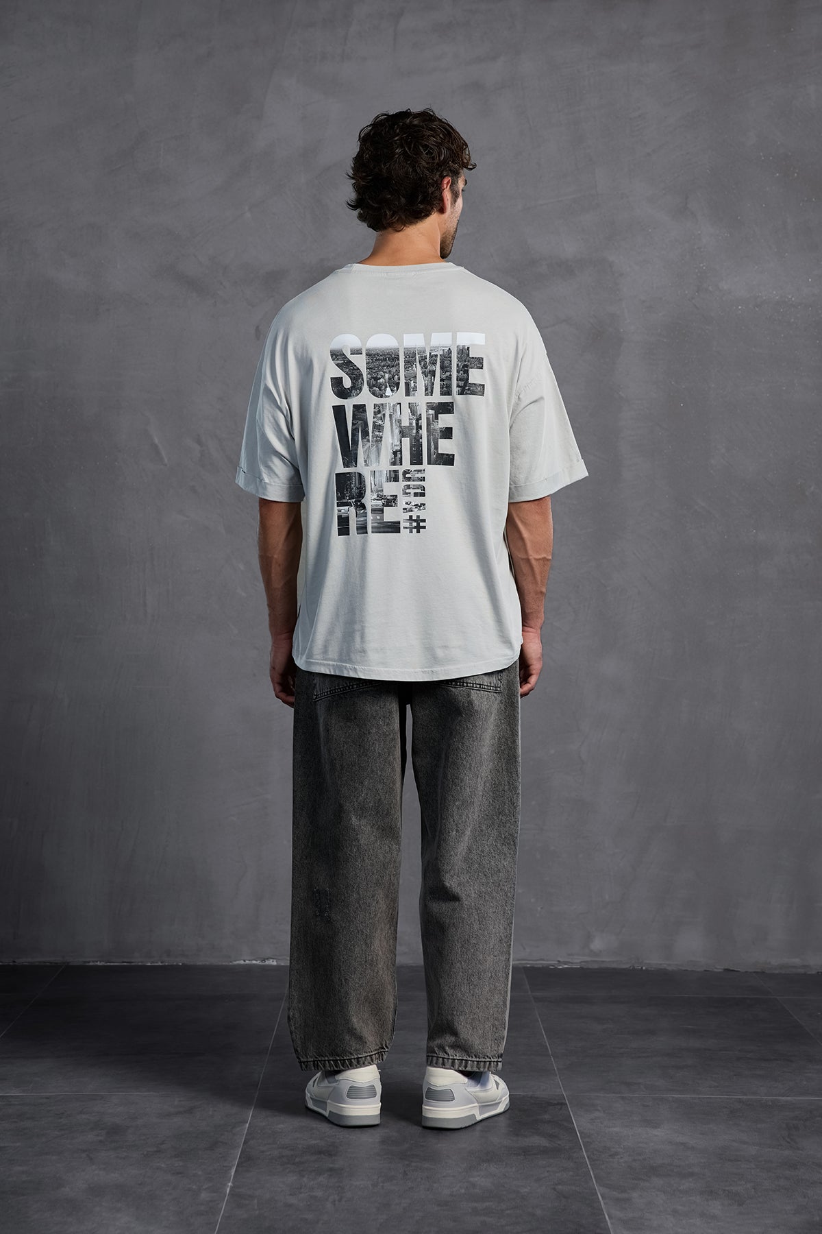 Gri Sıfır Yaka Baskılı  T-Shirt 10006