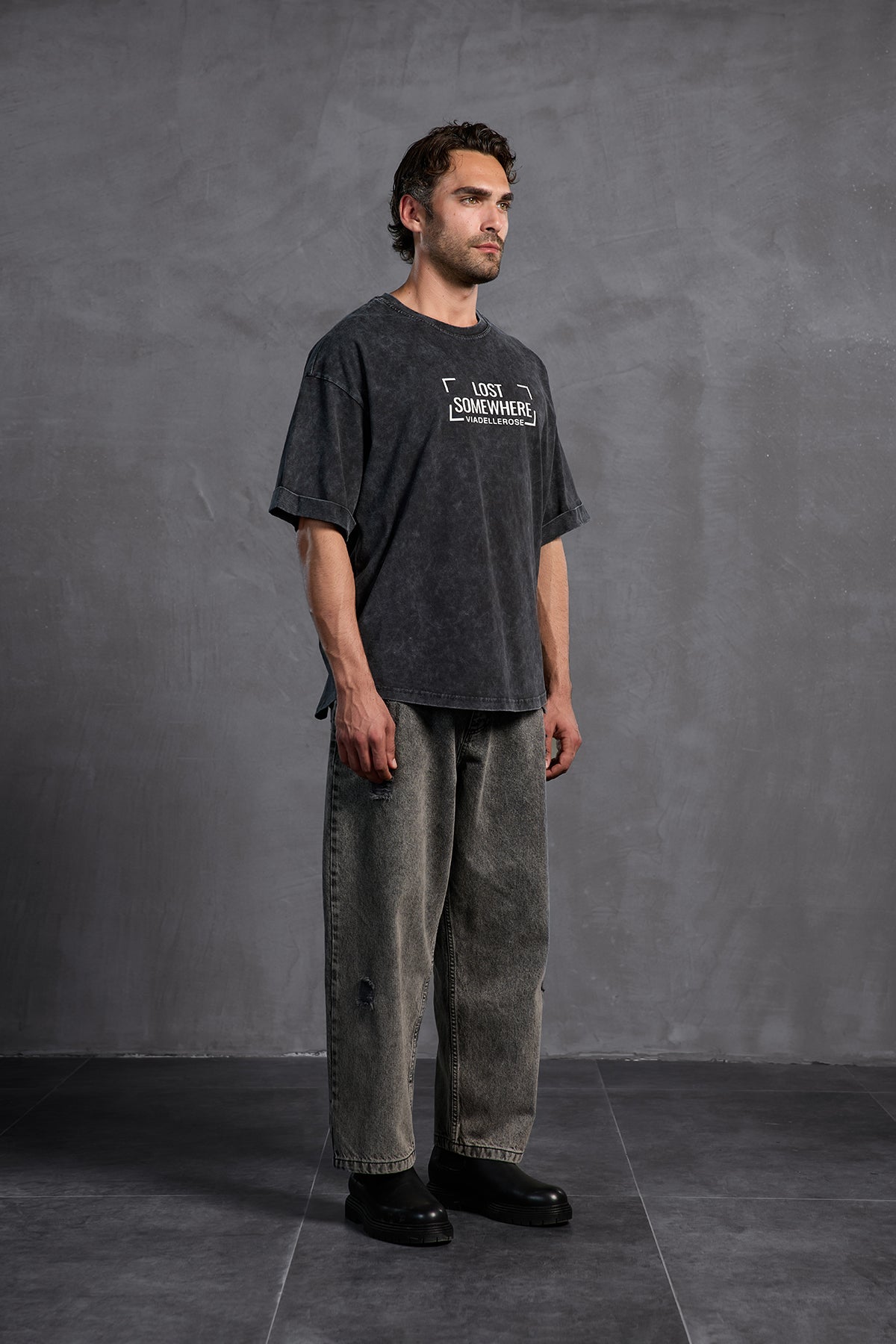 Siyah Sıfır Yaka Baskılı  T-Shirt 10006