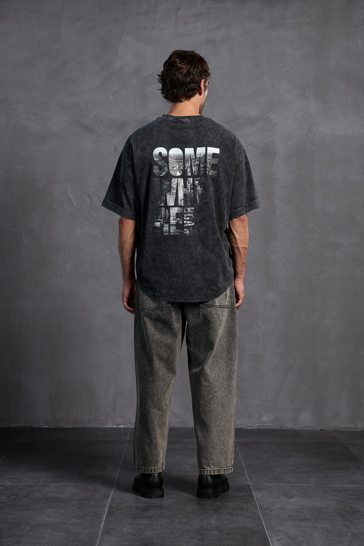 Siyah Sıfır Yaka Baskılı  T-Shirt 10006