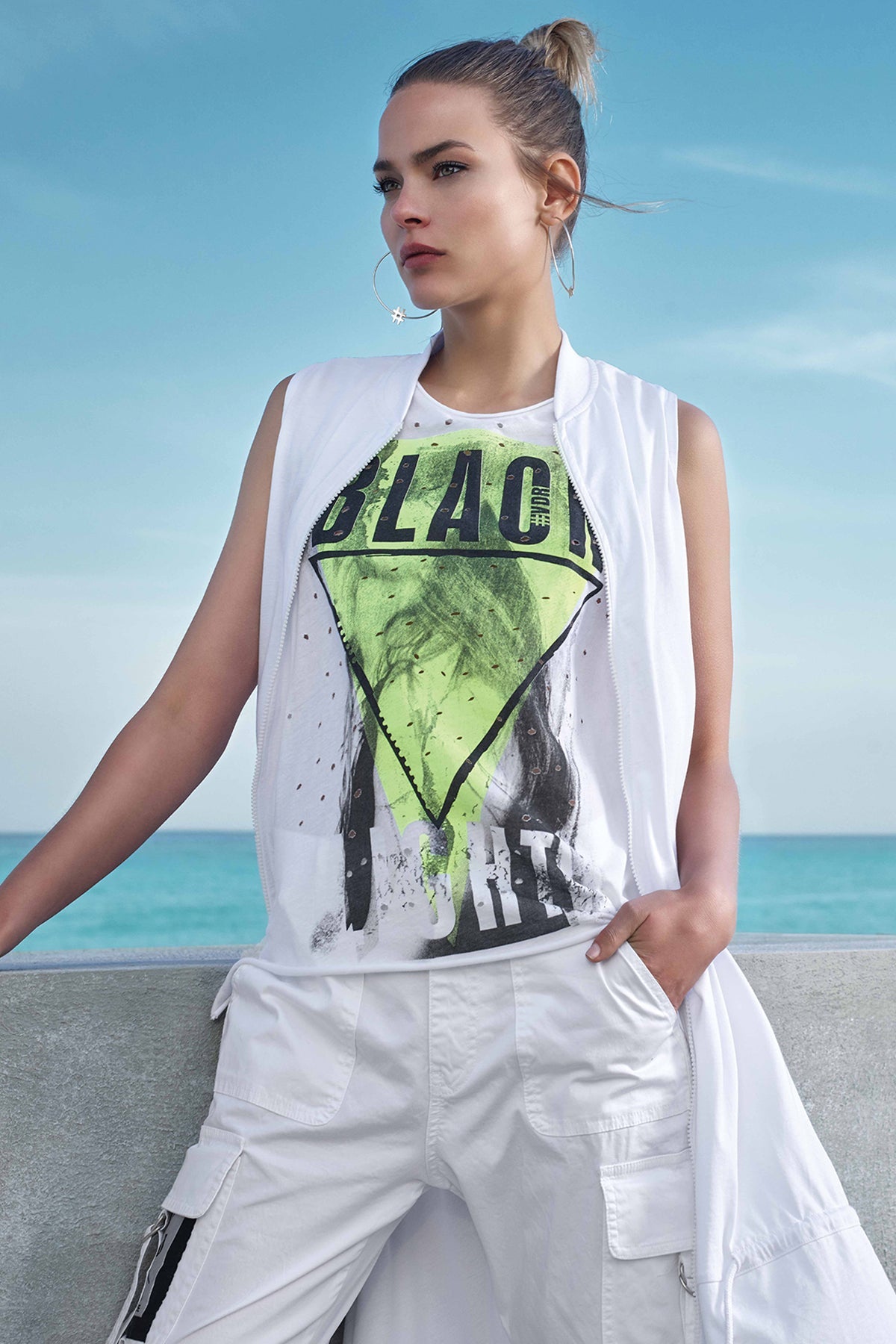 Beyaz  T-shirt 5479