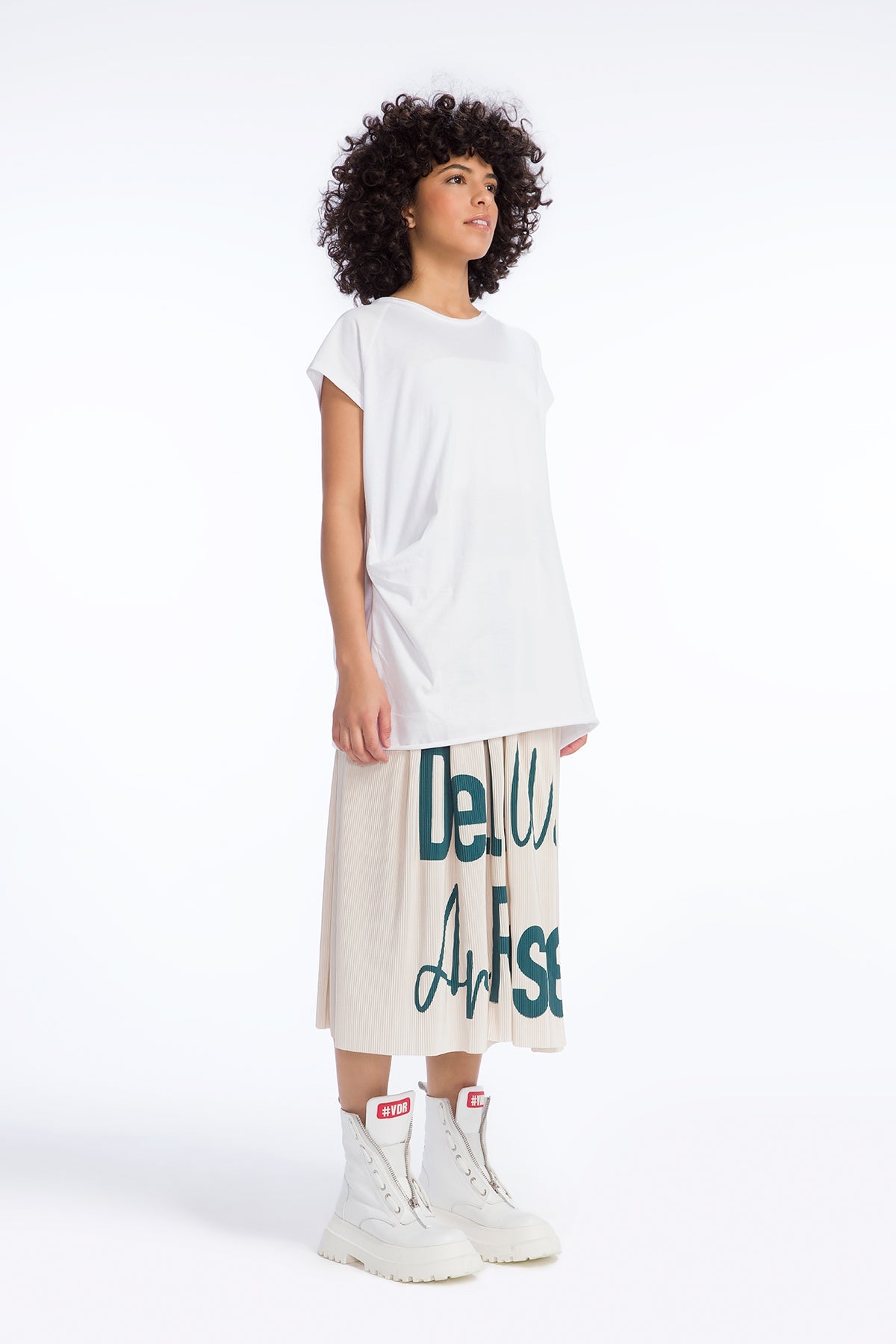 Beyaz  T-shirt 9384