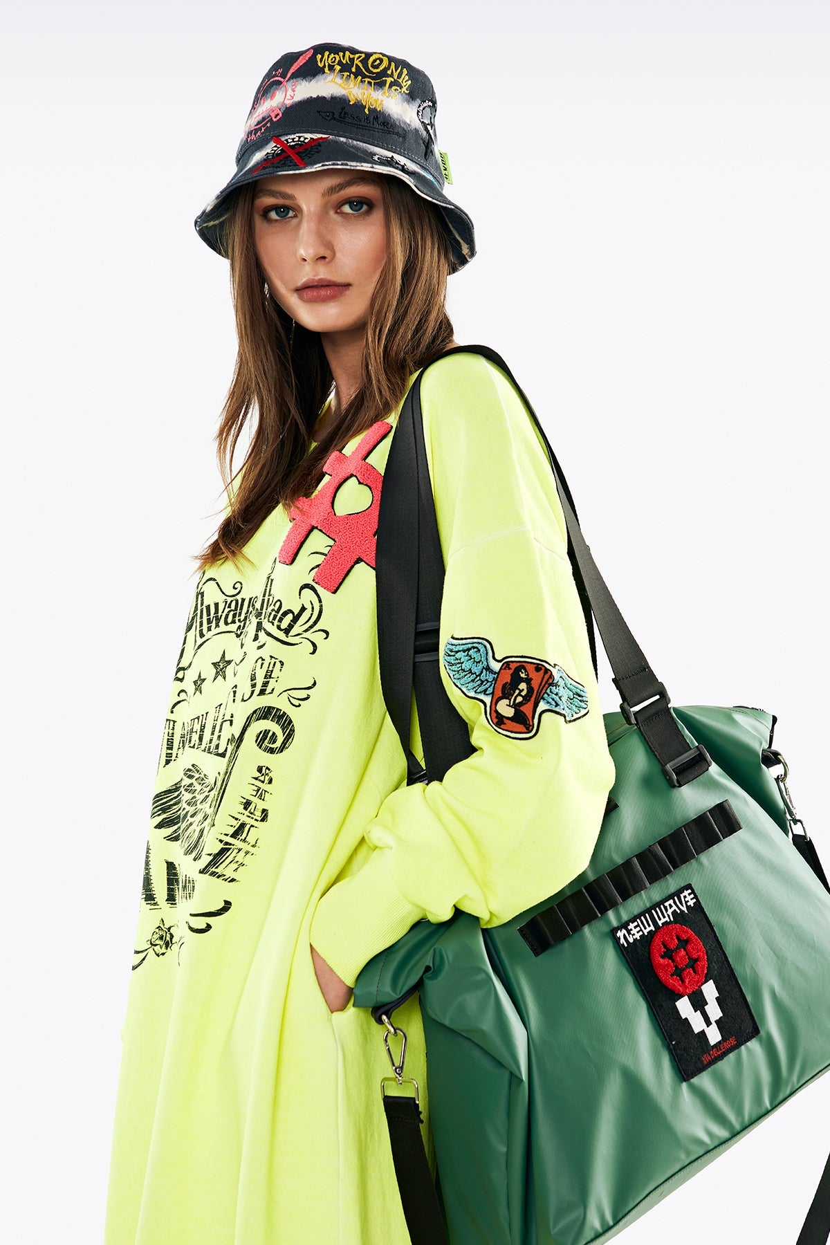 Sari Neon  Sweatshirt 11379