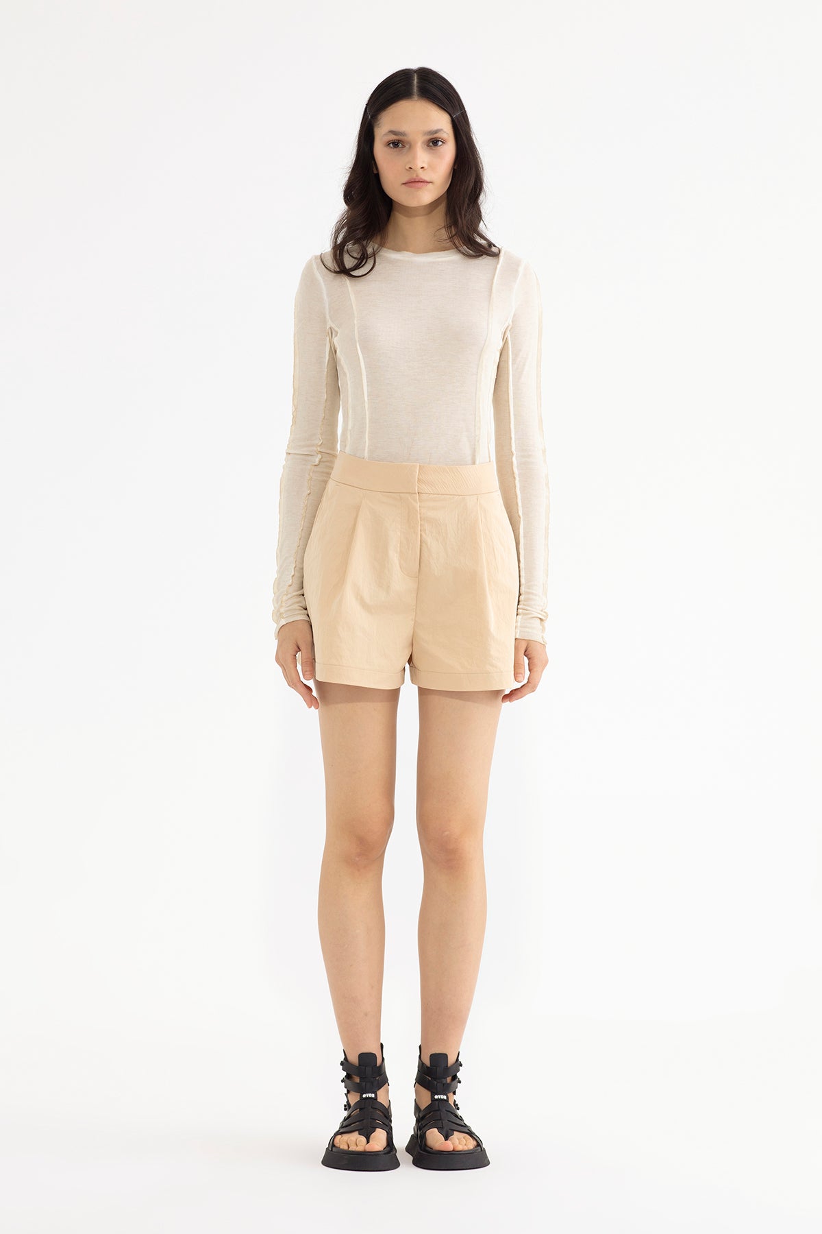 Bej  Sort 13149