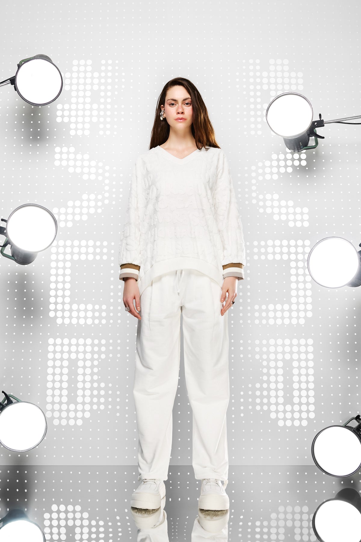 Ekru  Sweatshirt 15146