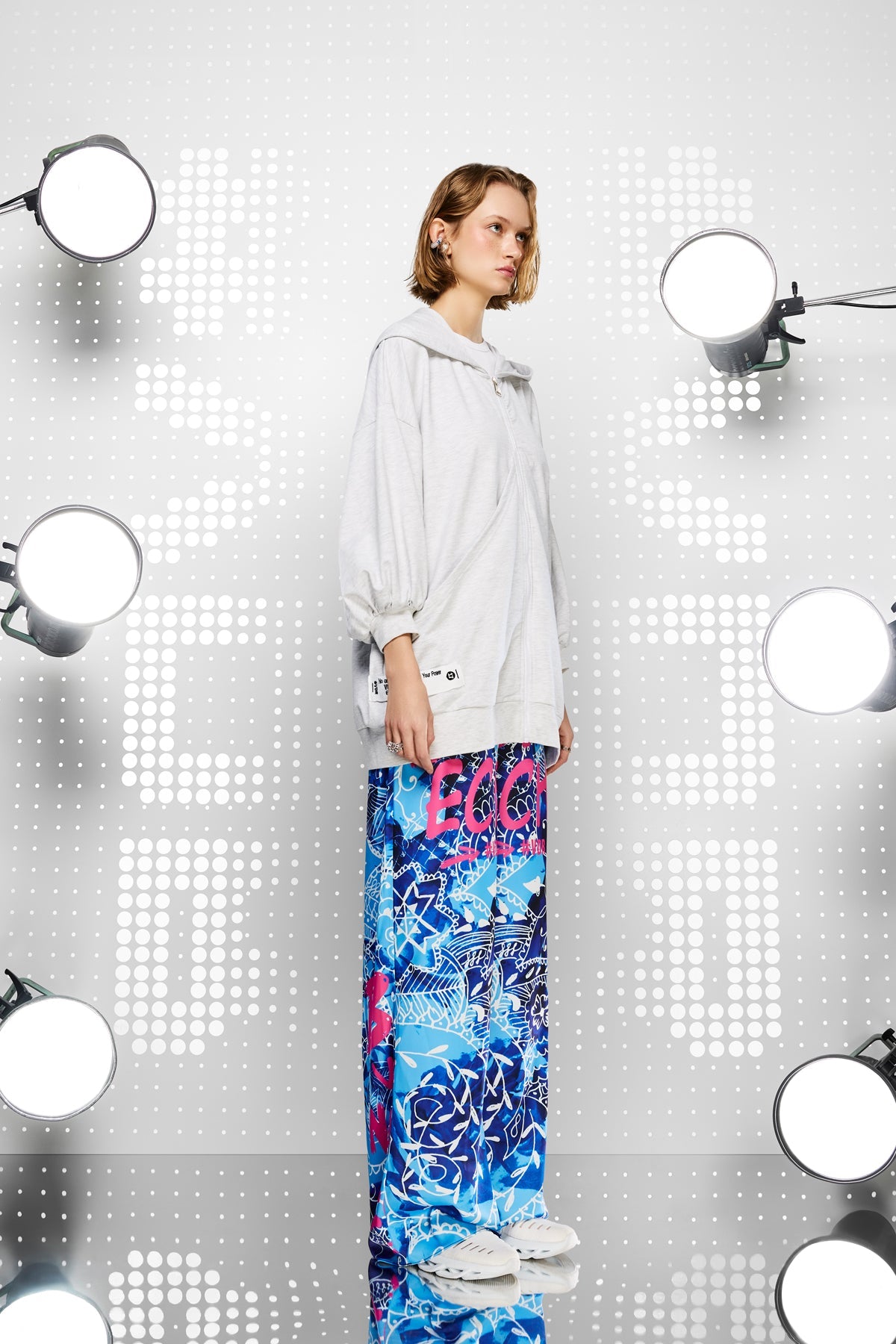 Buz Melanj  Sweatshirt 15429