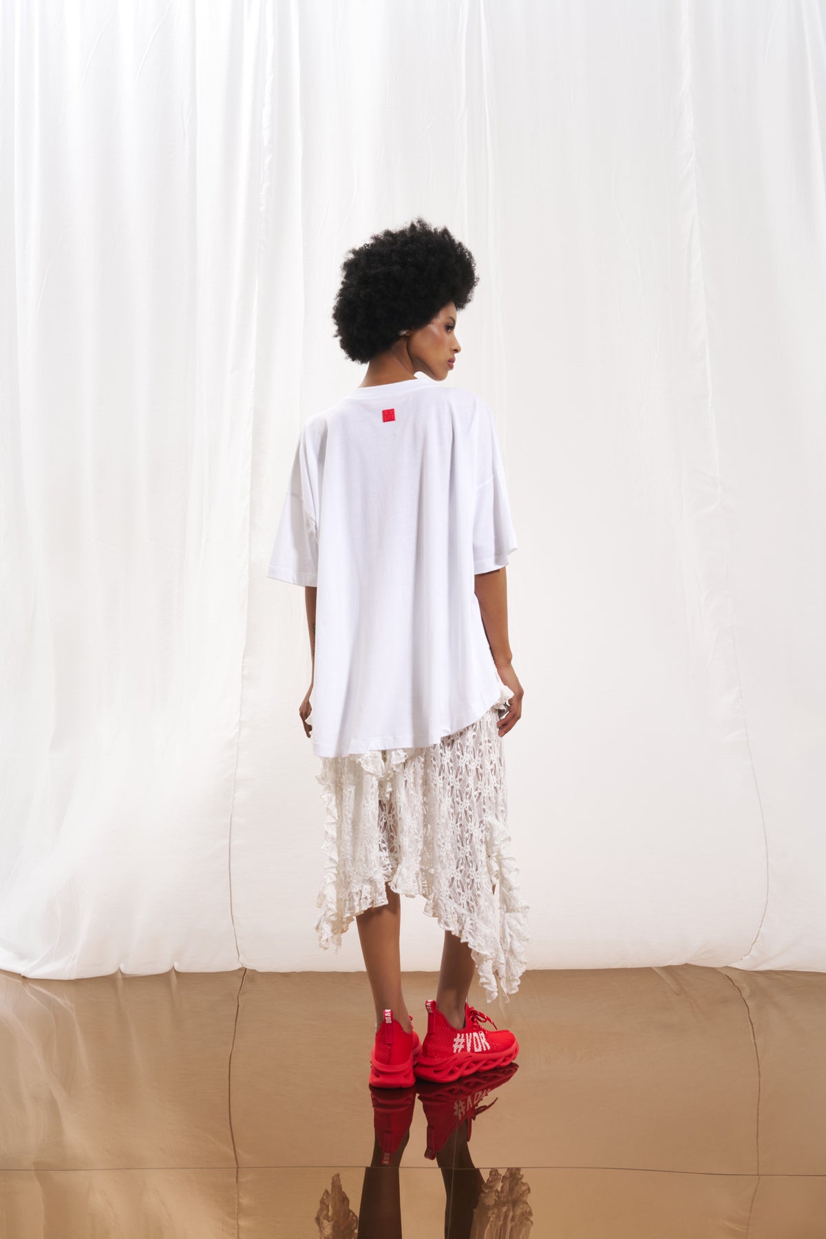 Beyaz V-Yaka T-shirt 17239