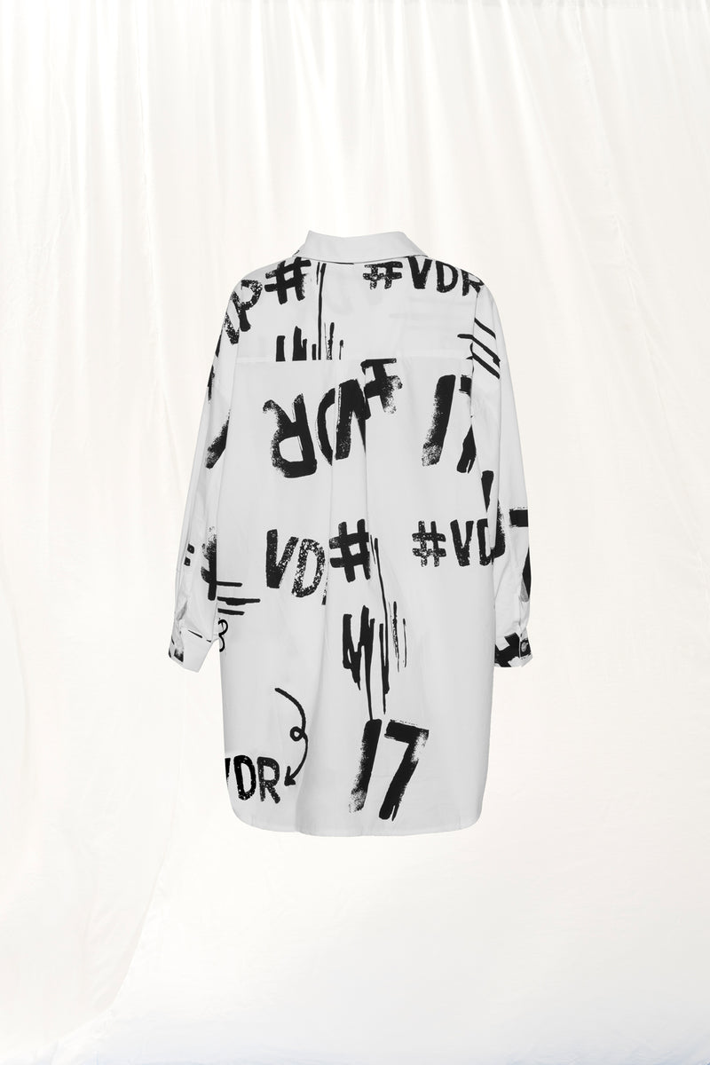 Beyaz Baskılı Oversize Gömlek 17378
