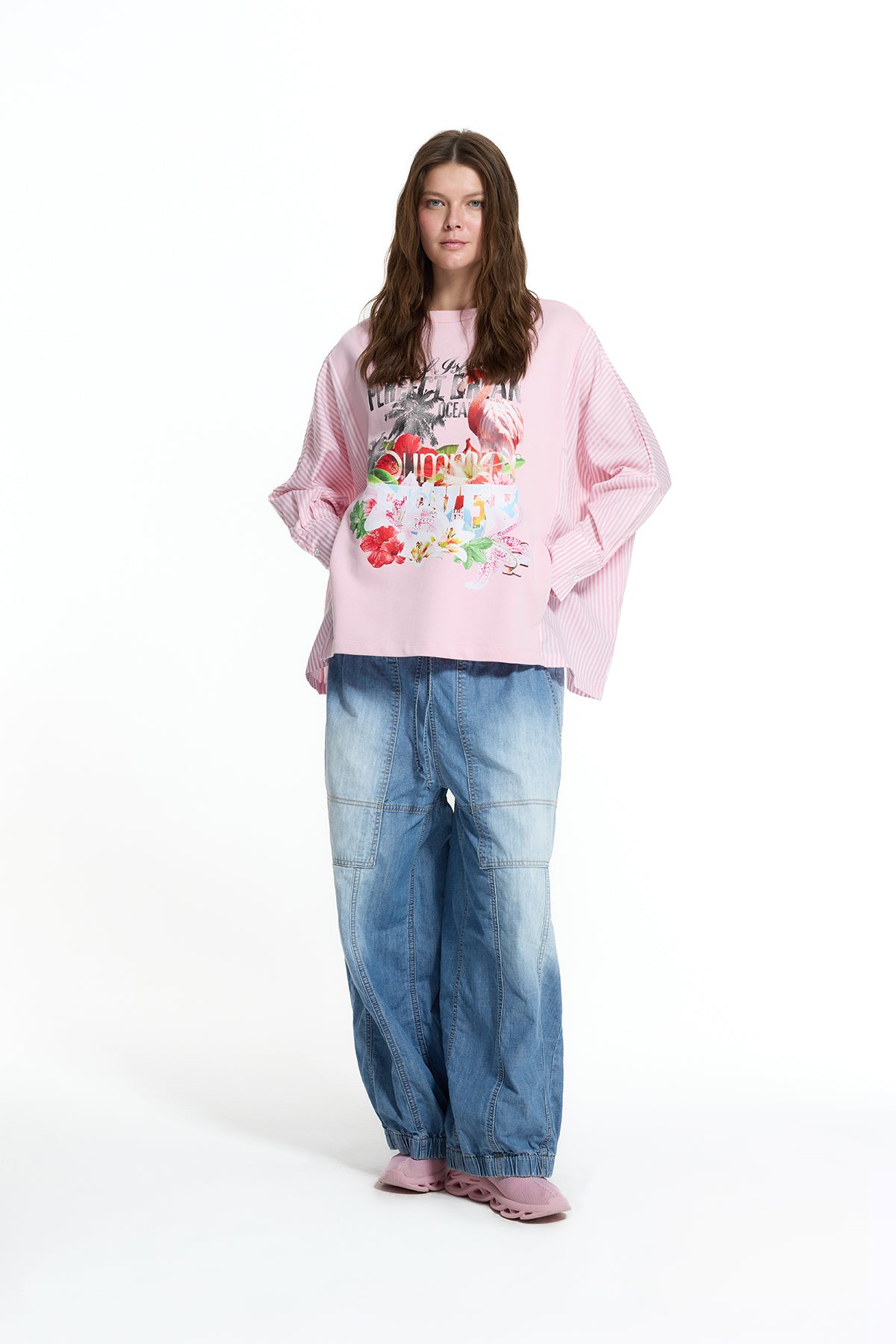 Pembe Ekru Flamingo Baskılı Çizgili Kol Oversize Sweatshirt 19027