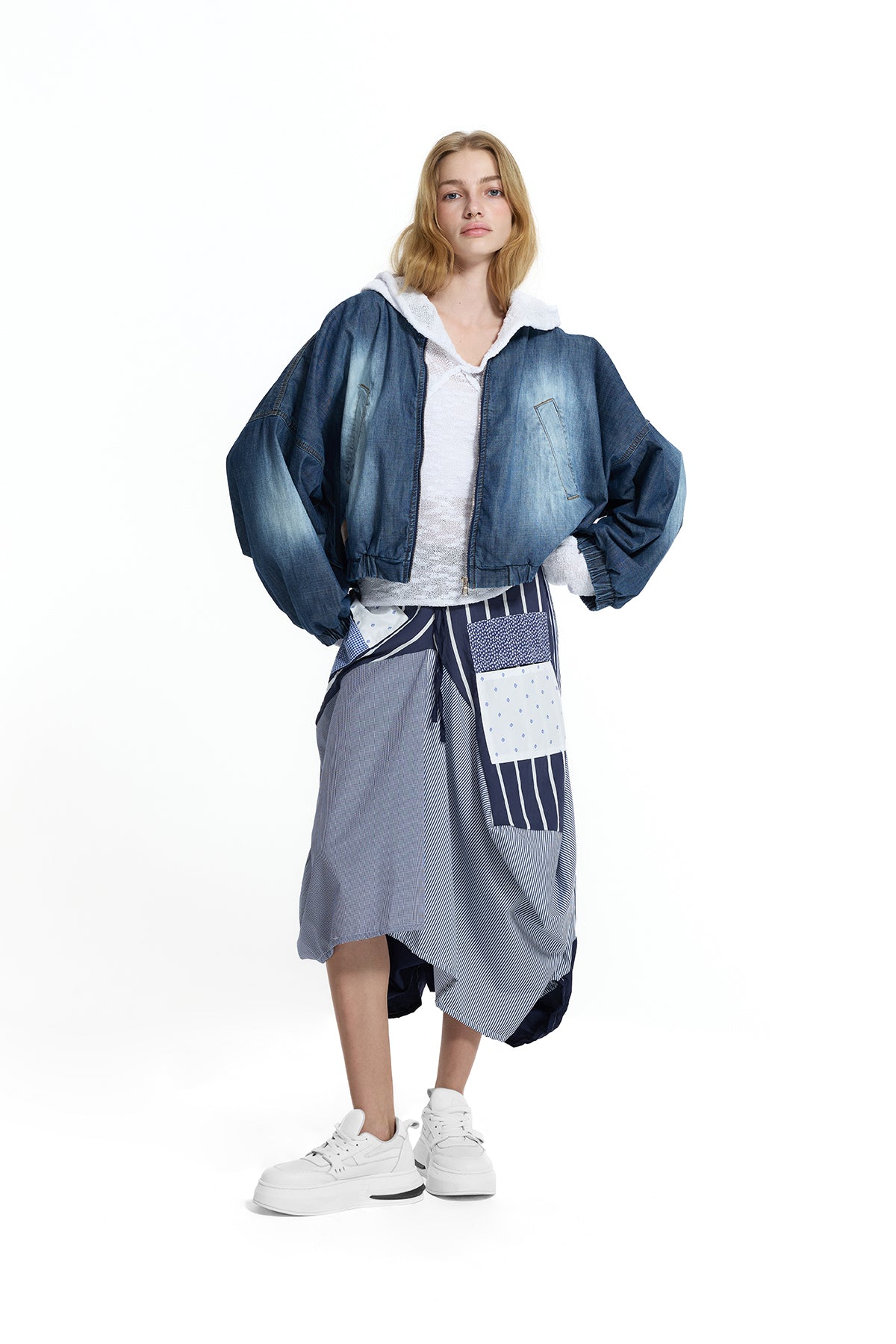 Koyu Mavi Arkası Logo Detaylı Denim Bomber Ceket 19065