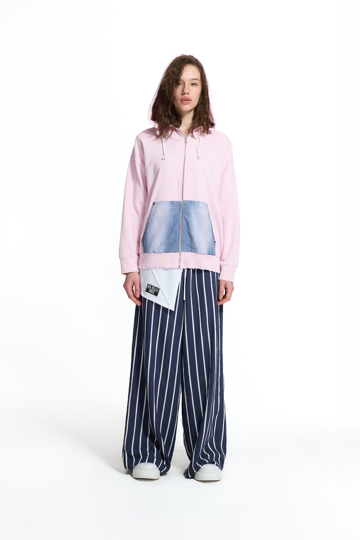 Pembe Mavi Denim Dokulu Cep Detaylı Kapüşonlu Oversize Sweatshirt 19092