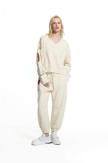 Krem Omuz Dekolteli Patch Detaylı Crop Sweatshirt 19100