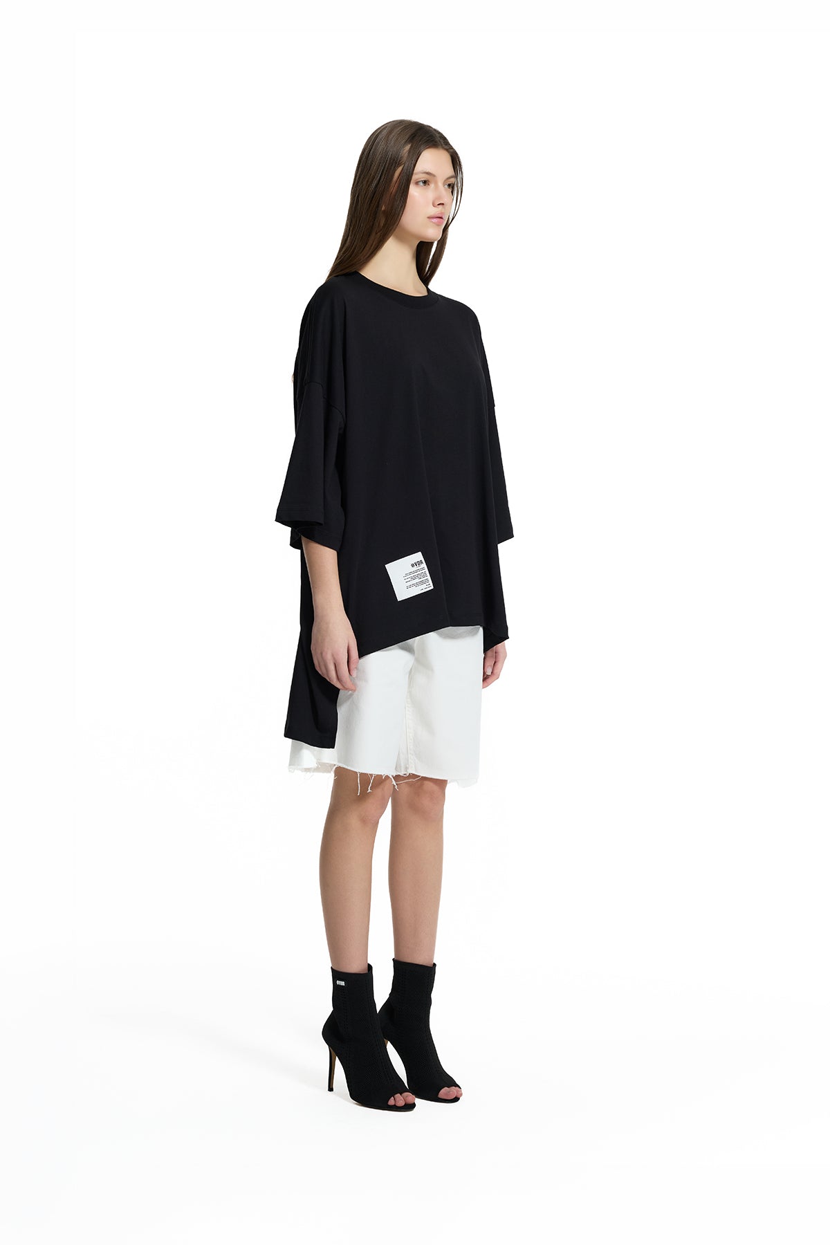 Siyah Asimetrik Oversize Basic T-Shirt 19107