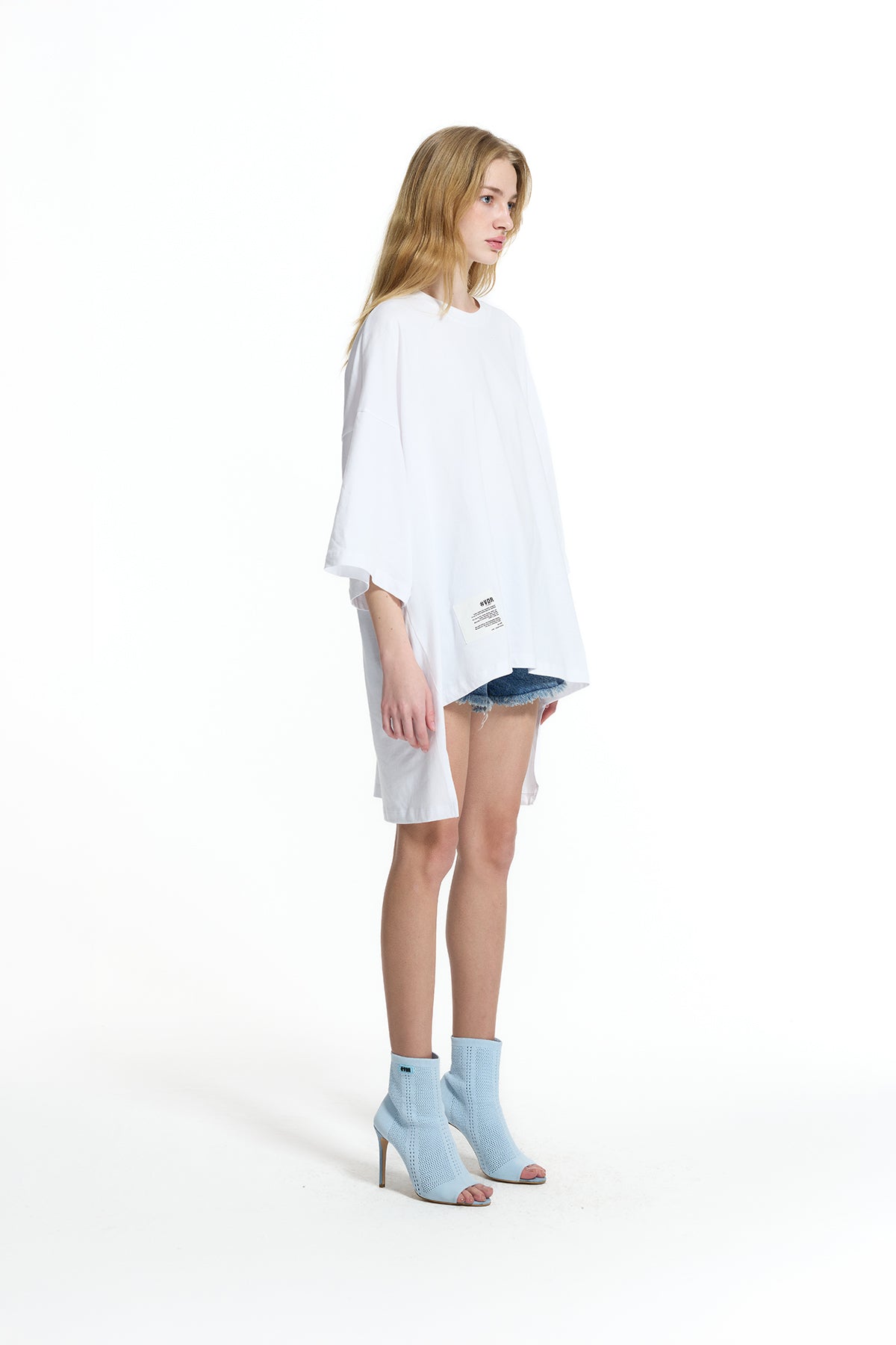 Beyaz Asimetrik Oversize Basic T-Shirt 19107