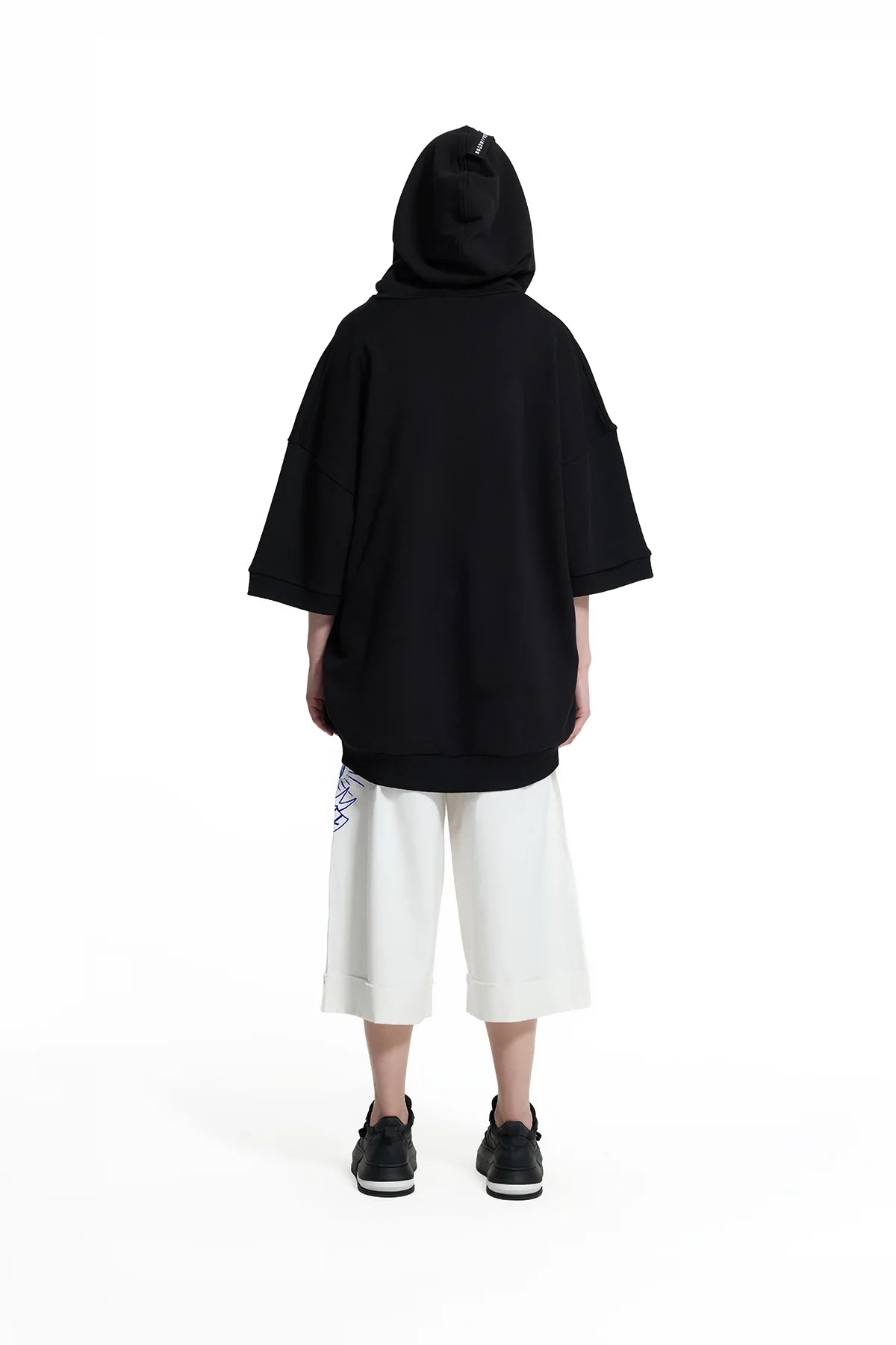 Siyah Kısa Kollu Hoodie Sweatshirt 19110