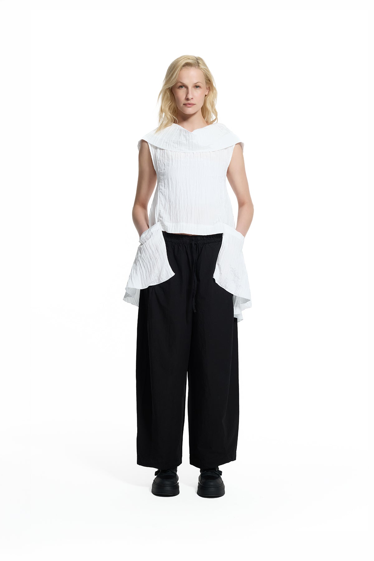 Beyaz Asimetrik Krinkıl Bluz 19145