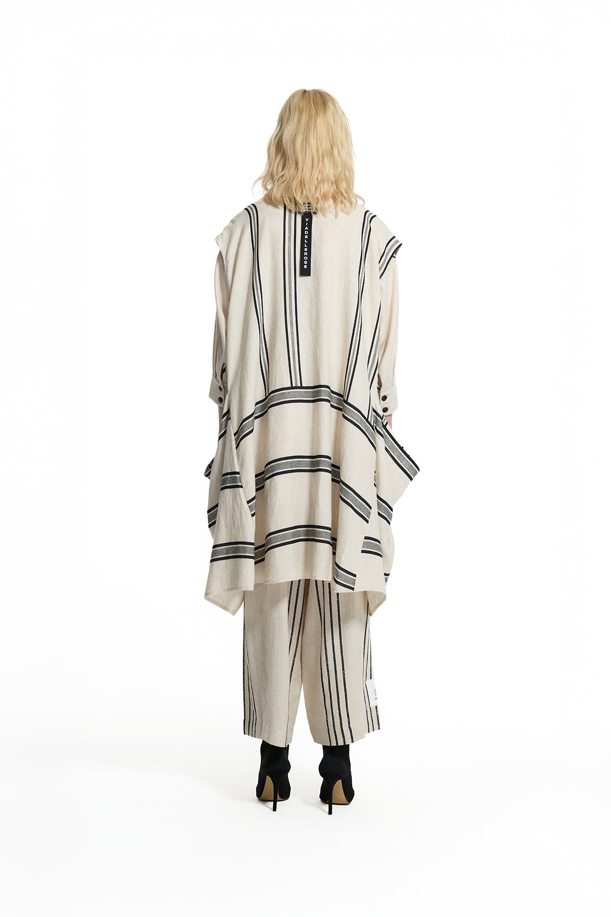Bej Siyah Çizgili Keten Uzun Ceket 19180