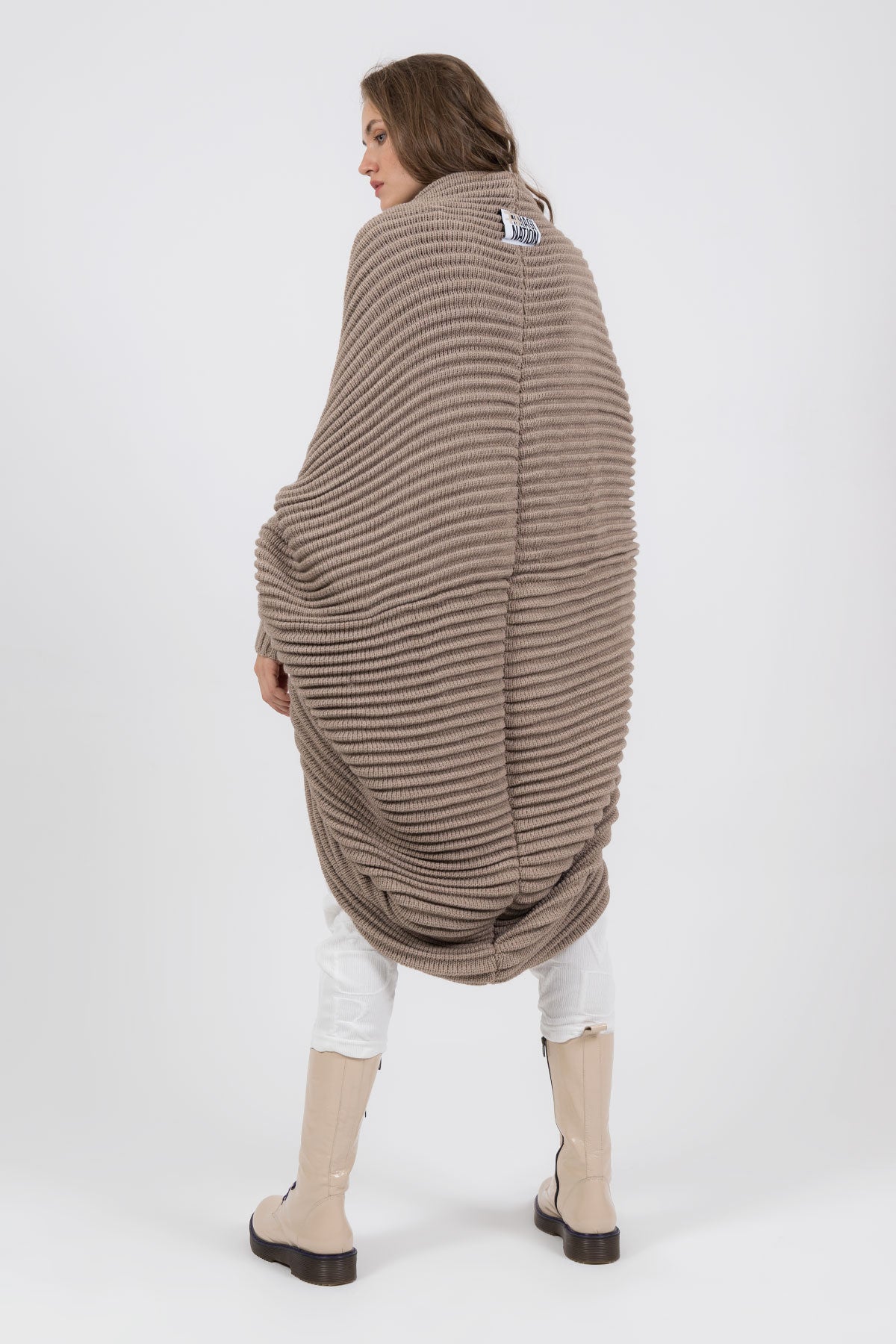 Cappuccino  Hirka 8018