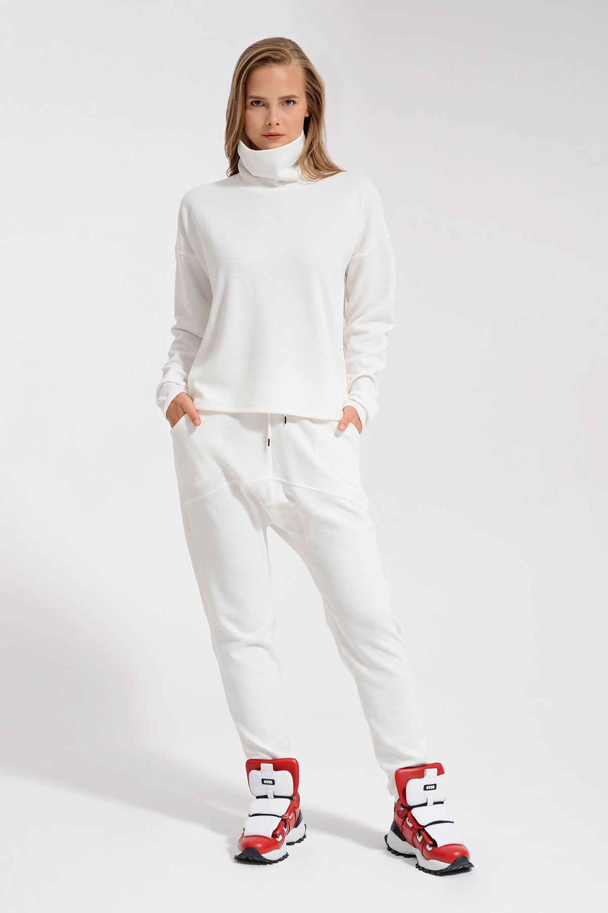 Ekru  Sweatshirt 8391