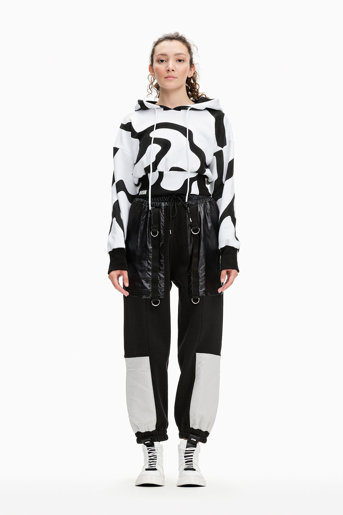 Beyaz Siyah  Sweatshirt 10138