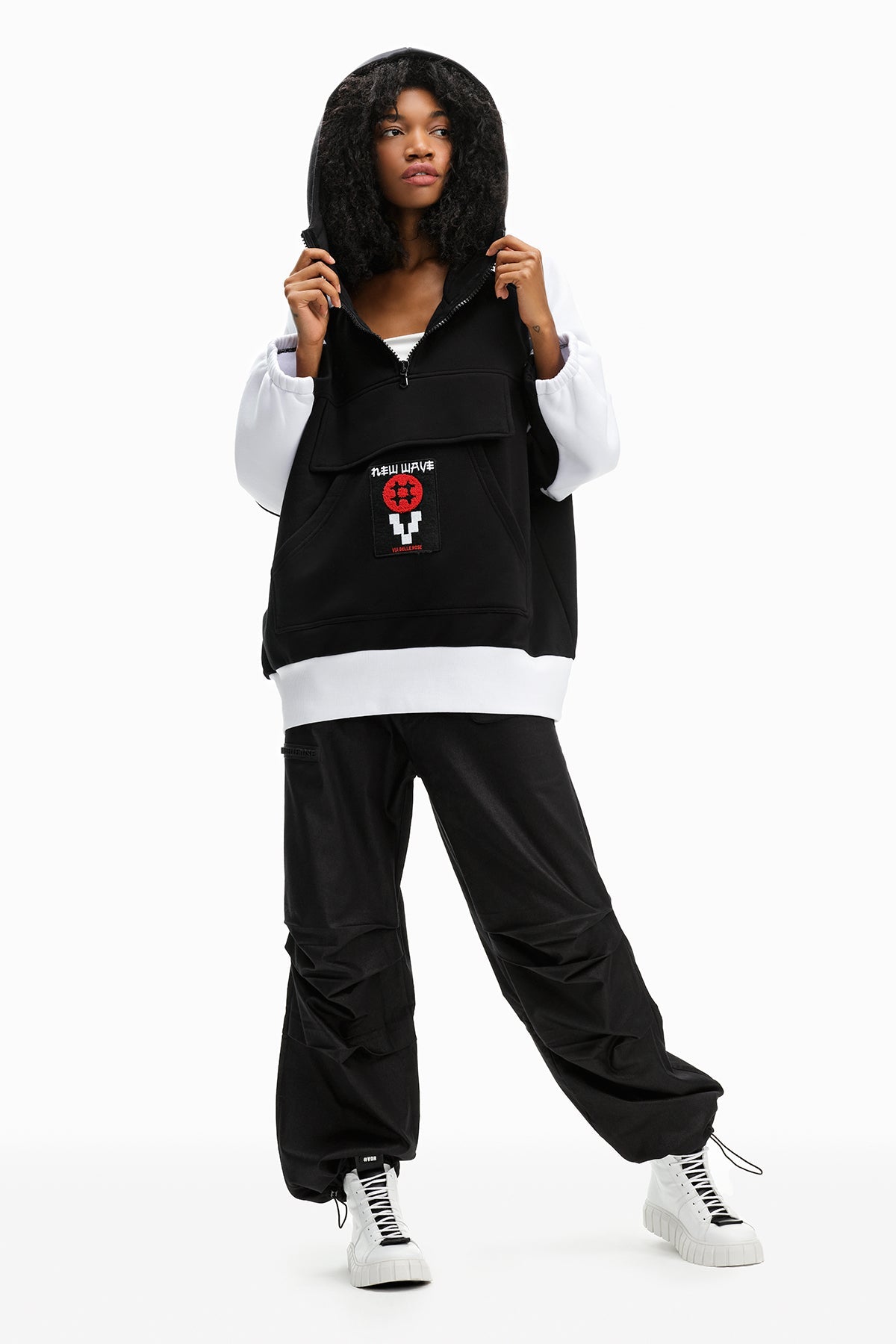 Siyah Beyaz  Sweatshirt 10427