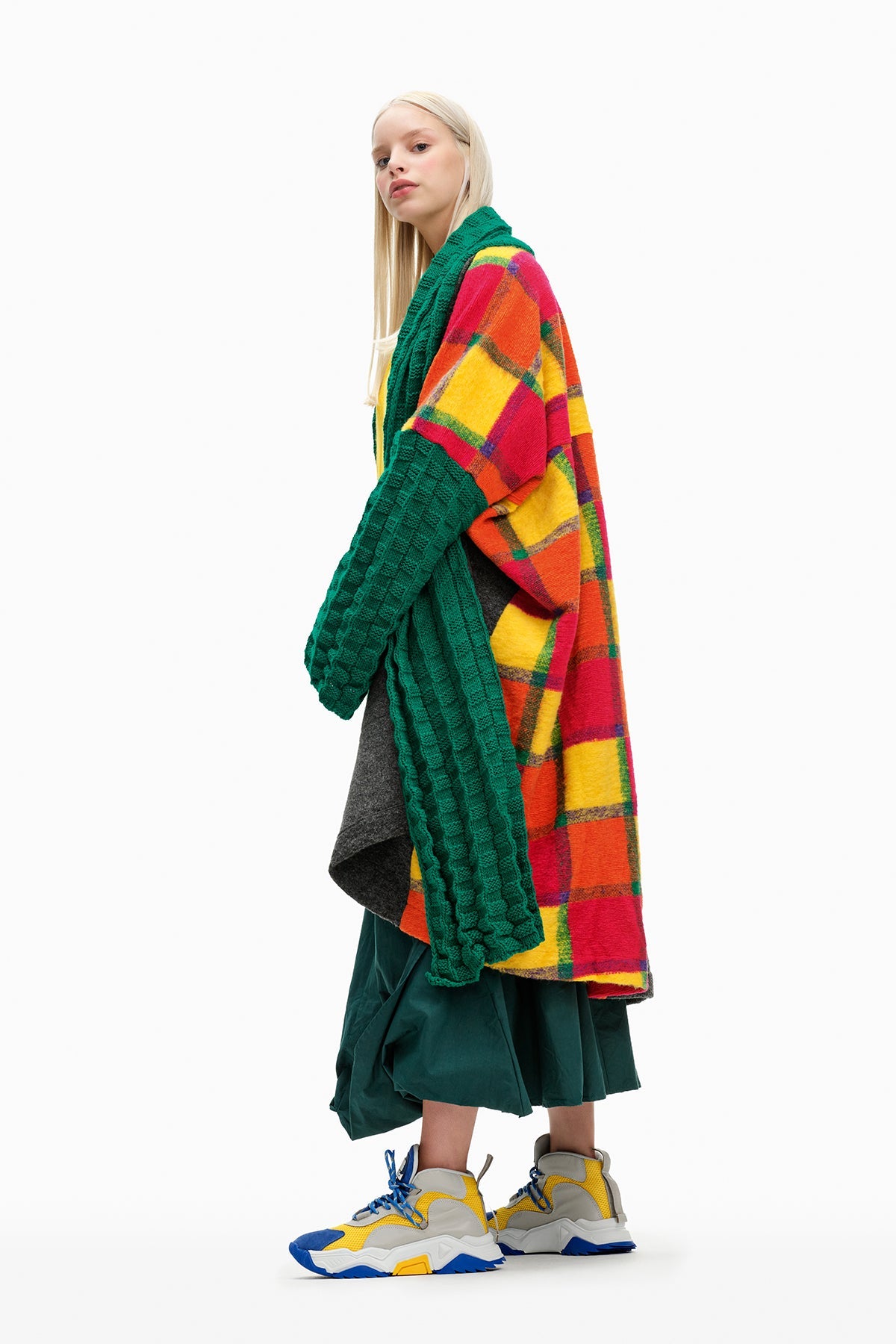 Çok Renkli  Hirka 10466