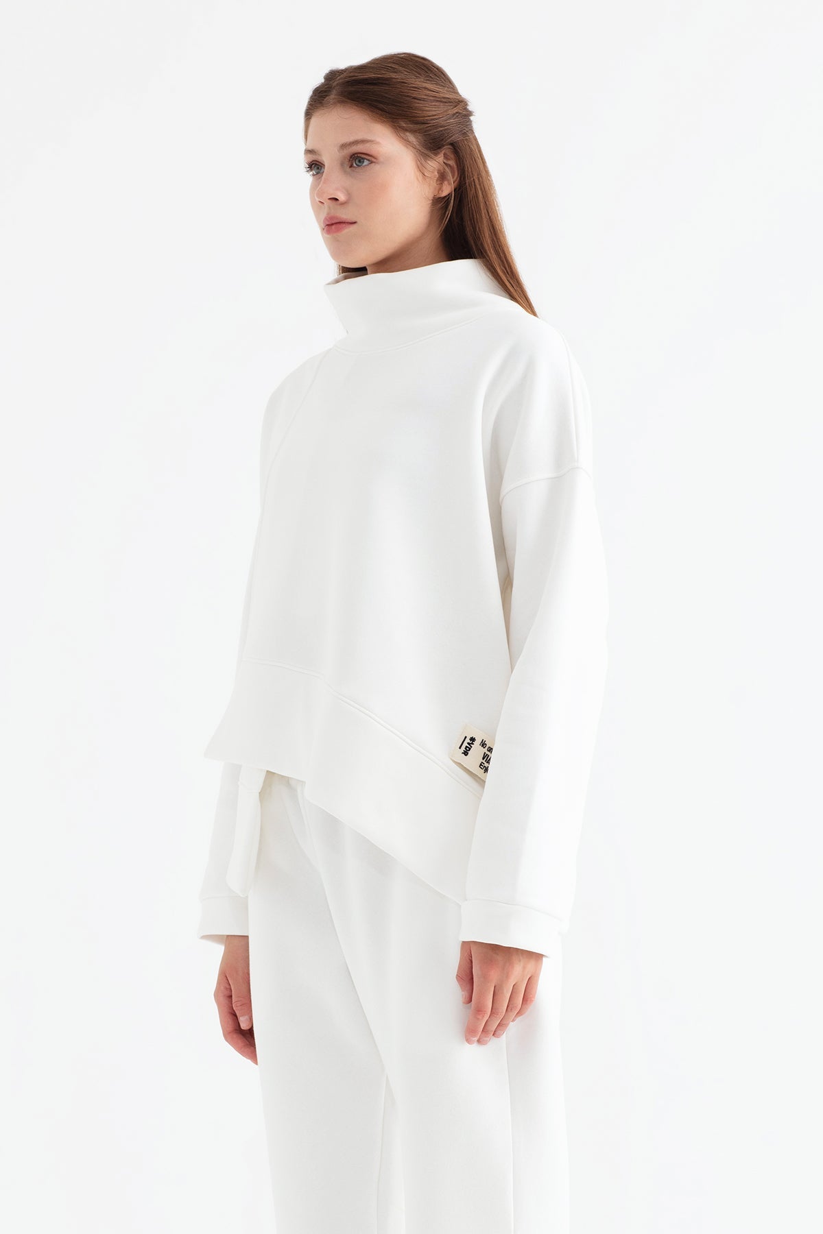 Ekru  Sweatshirt 12066