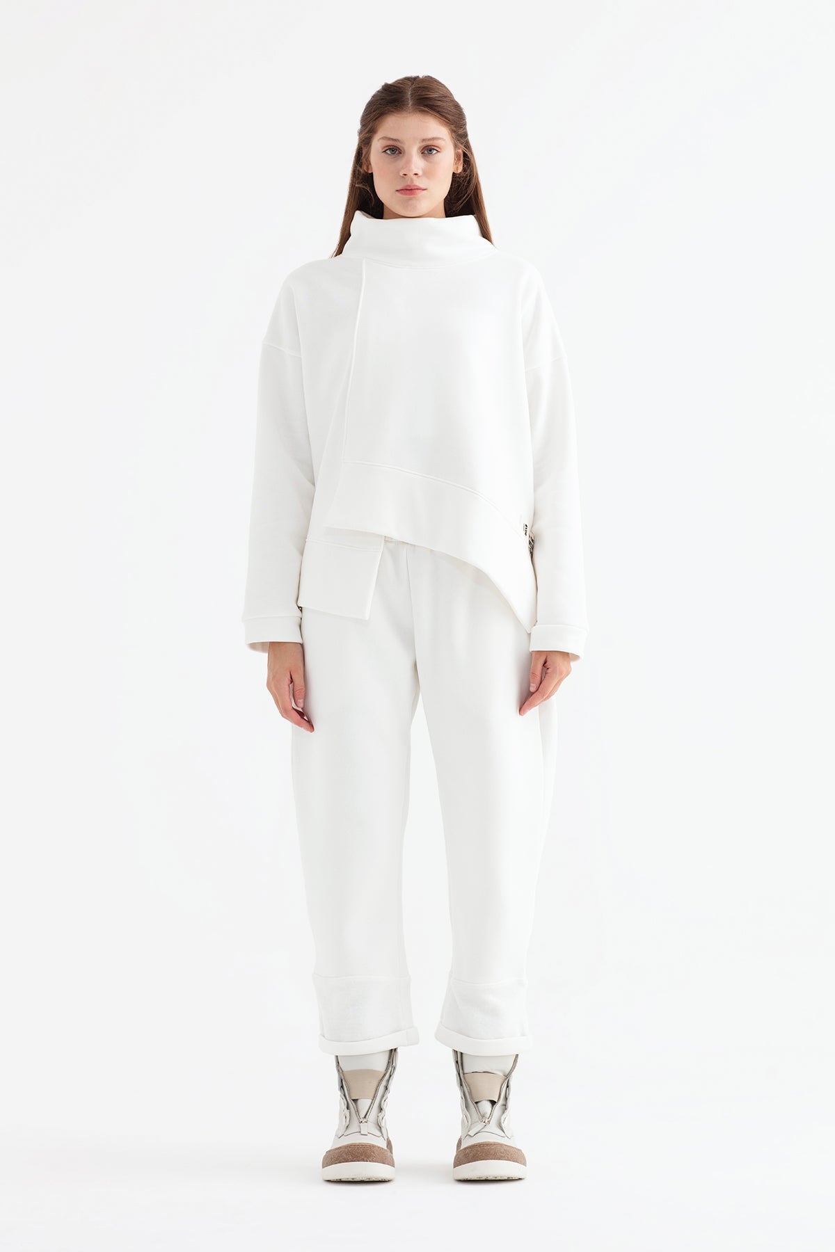Ekru  Sweatshirt 12066