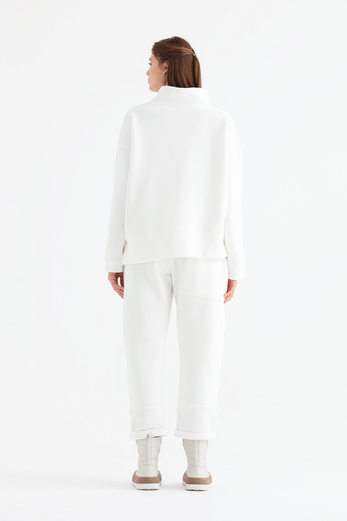 Ekru  Sweatshirt 12066