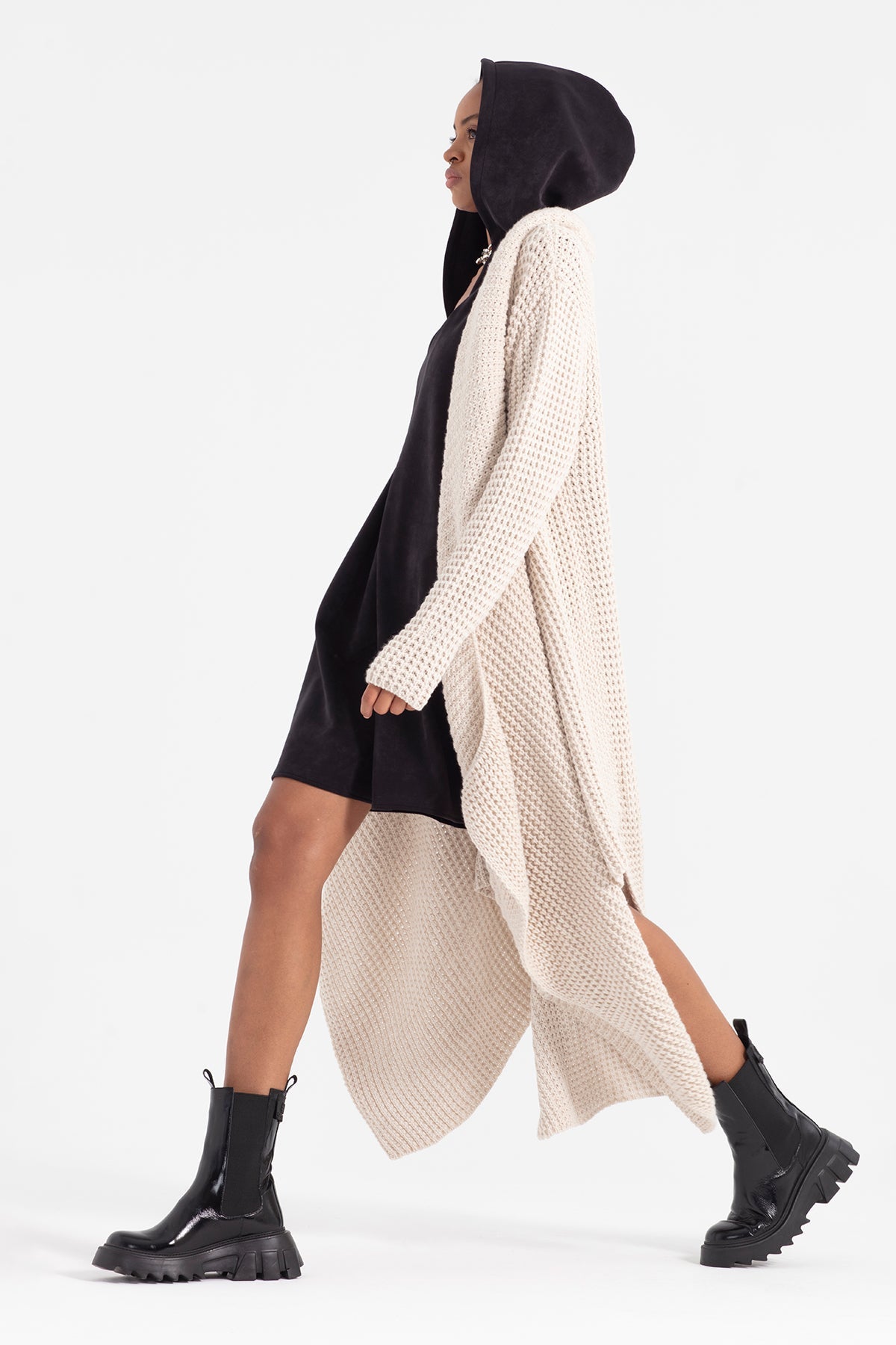 Bej  Hirka 12108