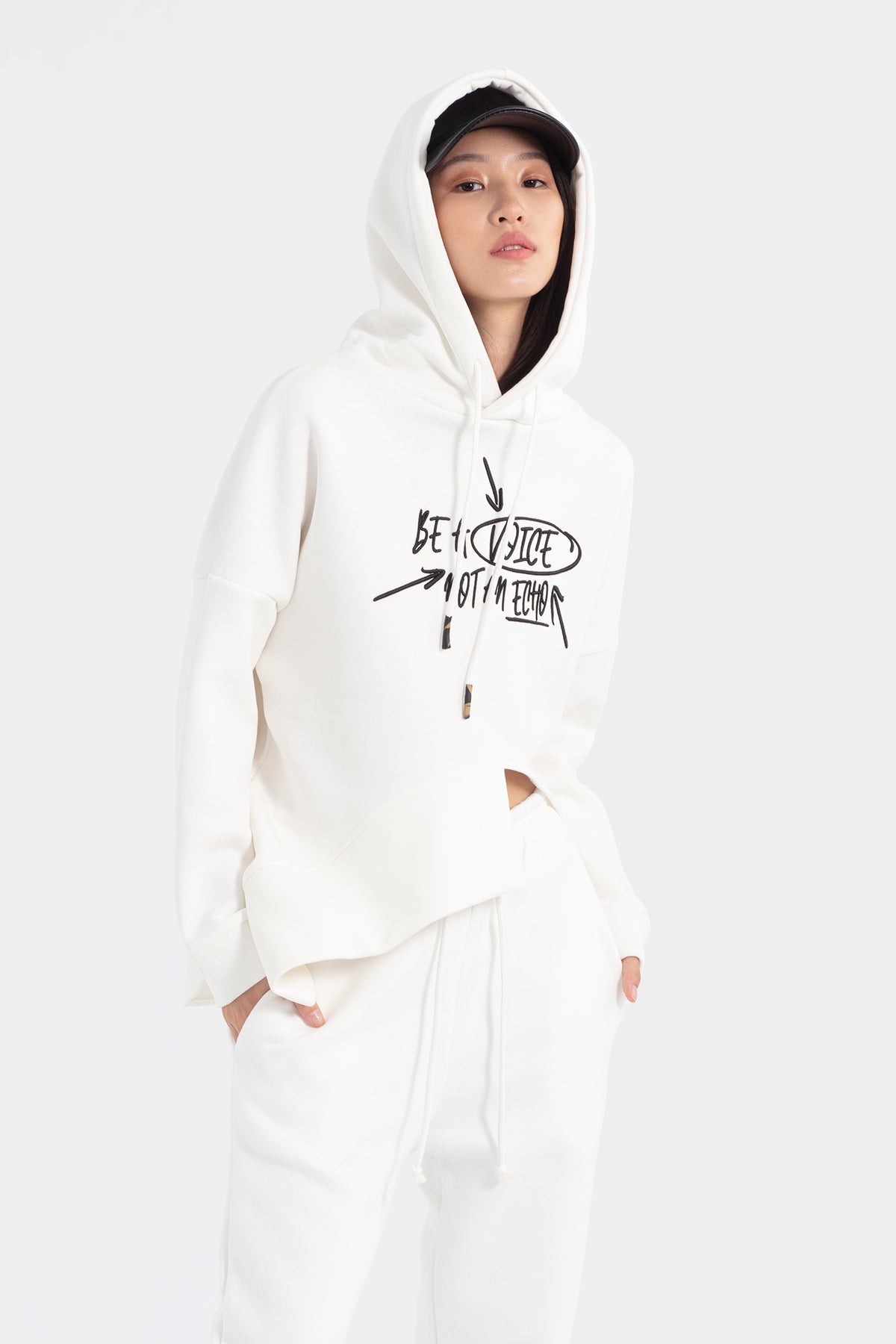Ekru  Sweatshirt 12150