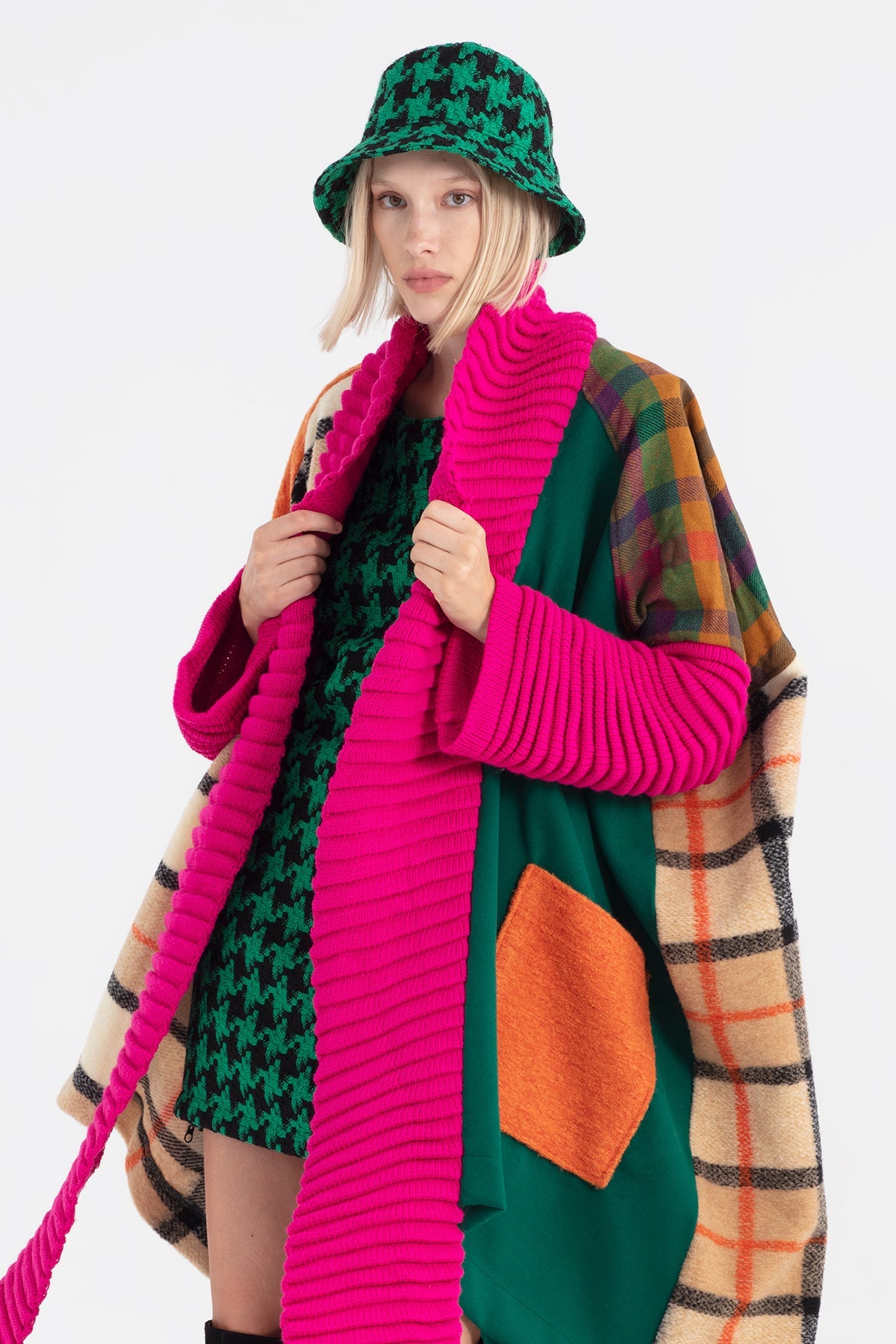 Çok Renkli  Hirka 12261