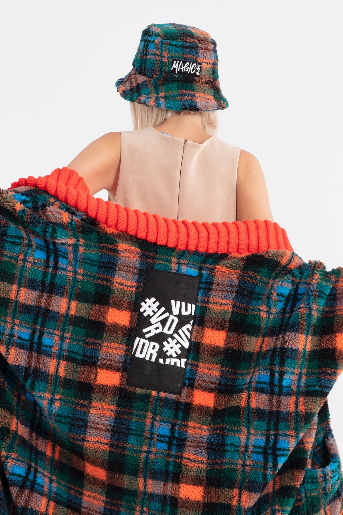 Çok Renkli  Hirka 12264