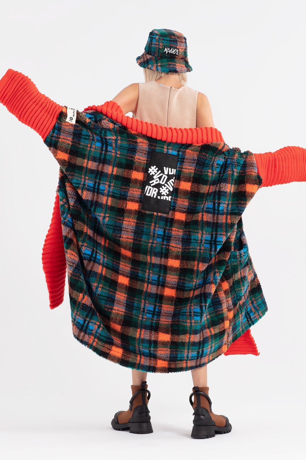 Çok Renkli  Hirka 12264