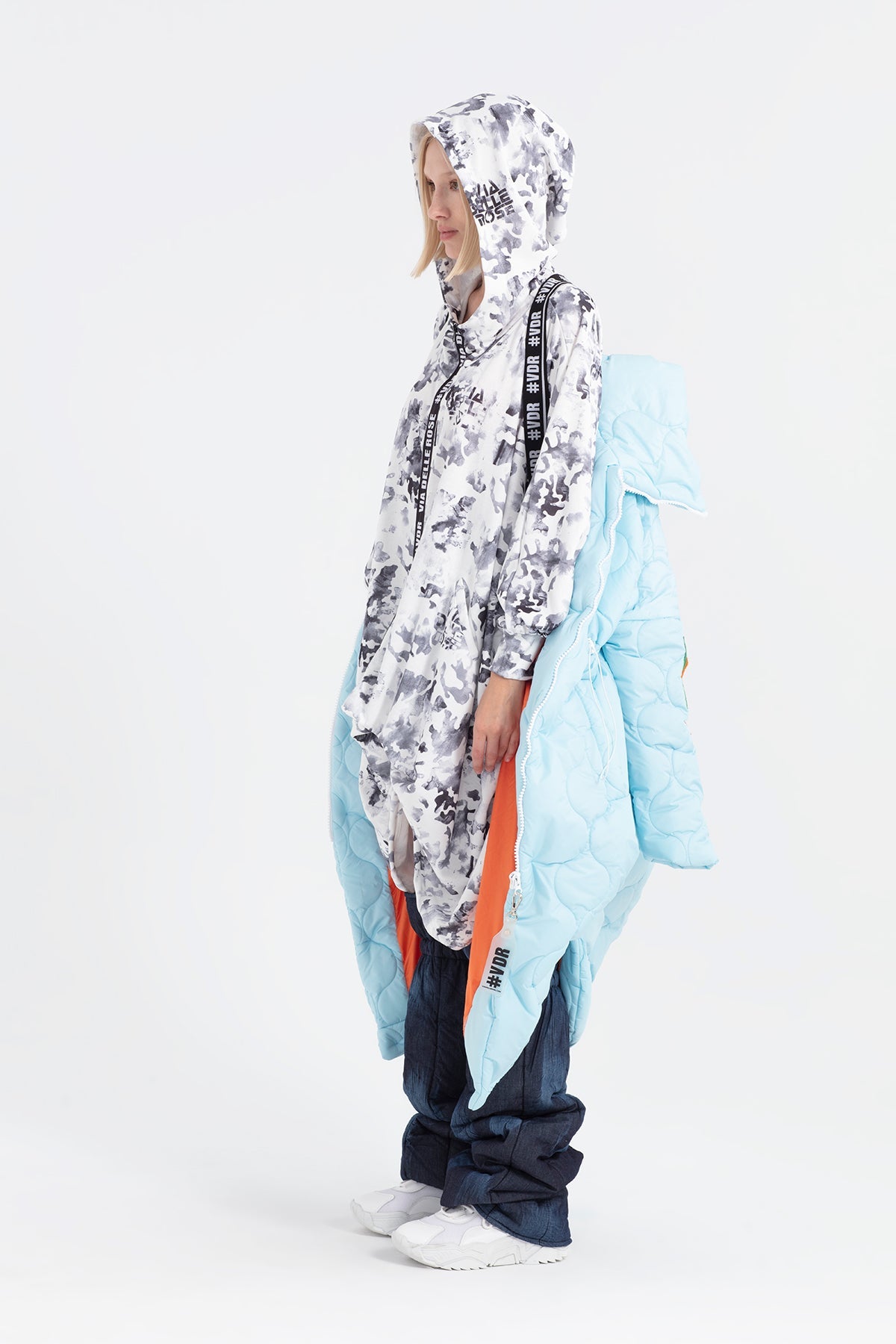 Beyaz Siyah  Sweatshirt 12310