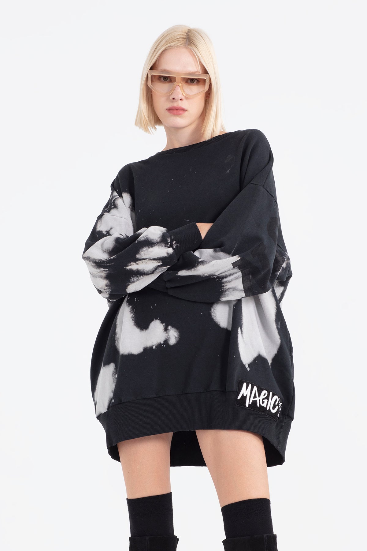 Nero Batik  Sweatshirt 12354