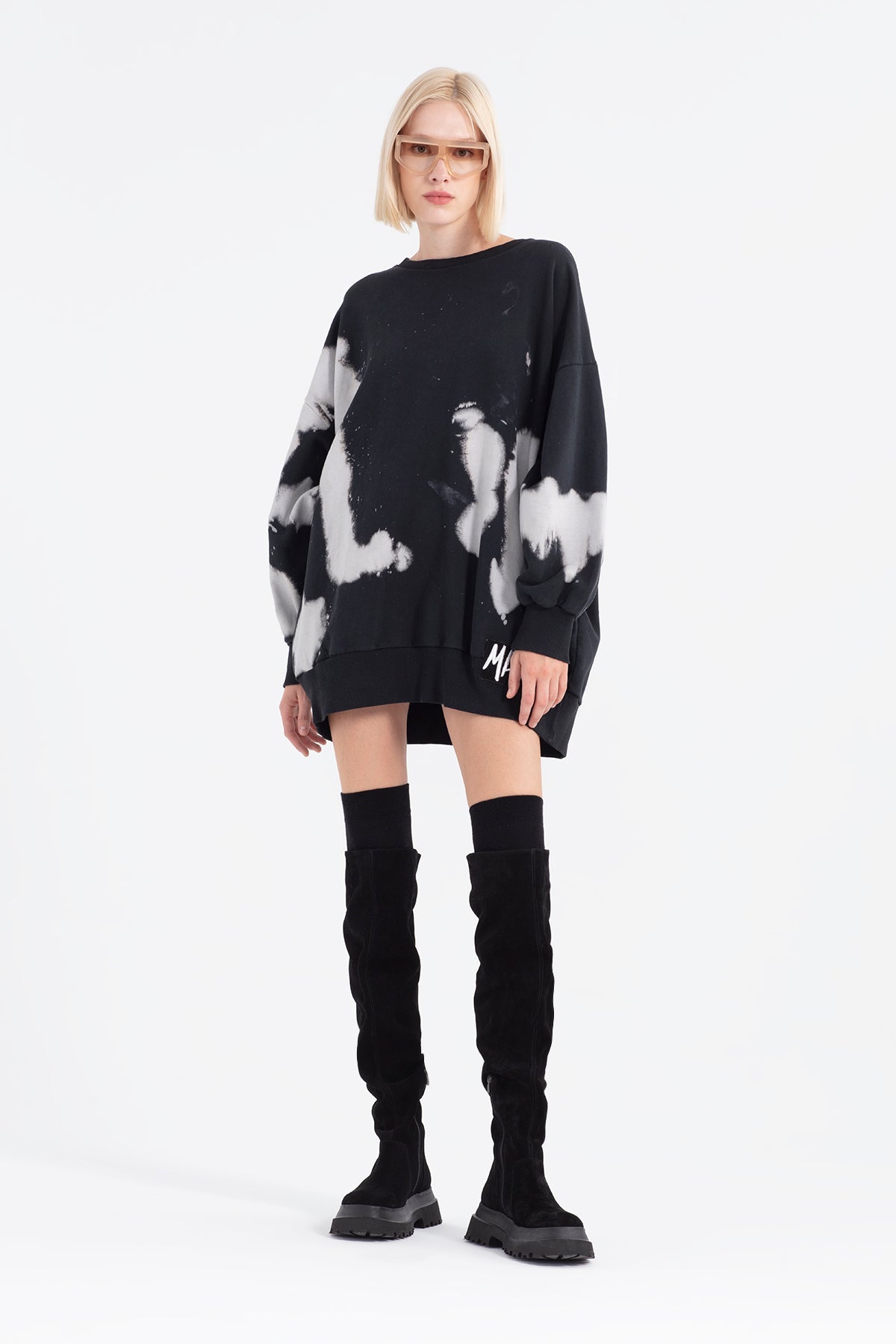 Nero Batik  Sweatshirt 12354
