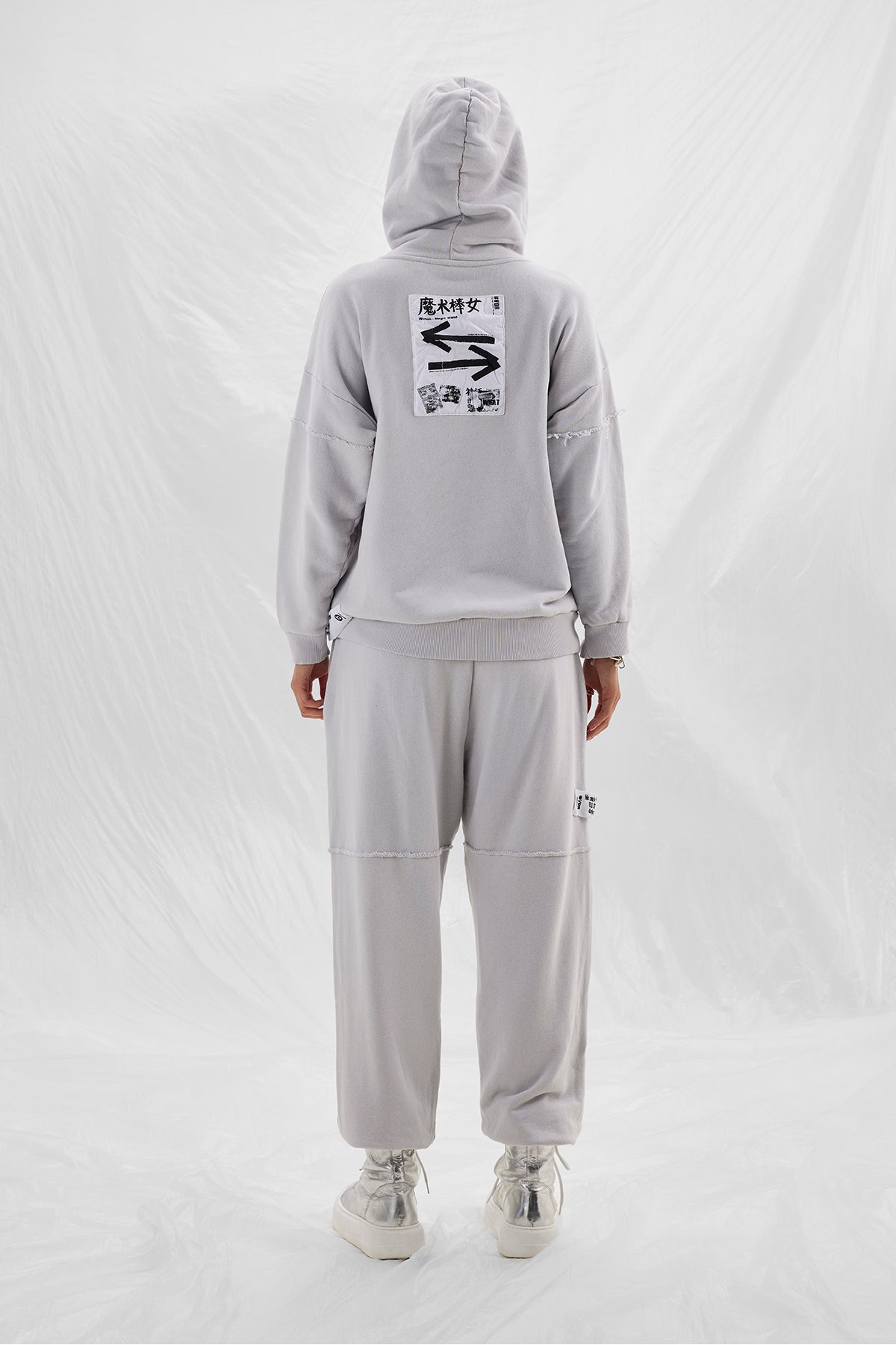Ice  Sweatshirt 14049