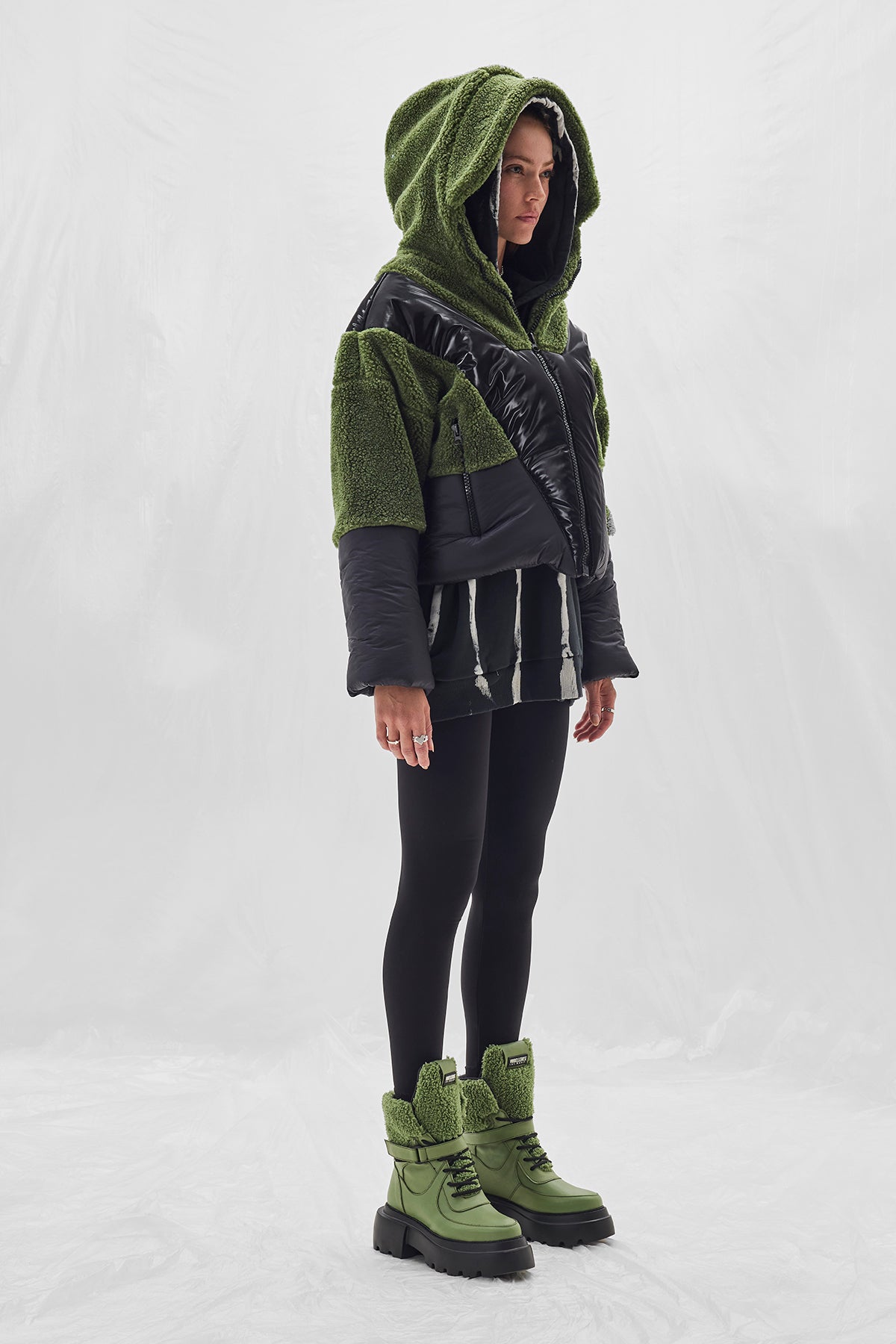 Siyah Yesil  Kaban 14250