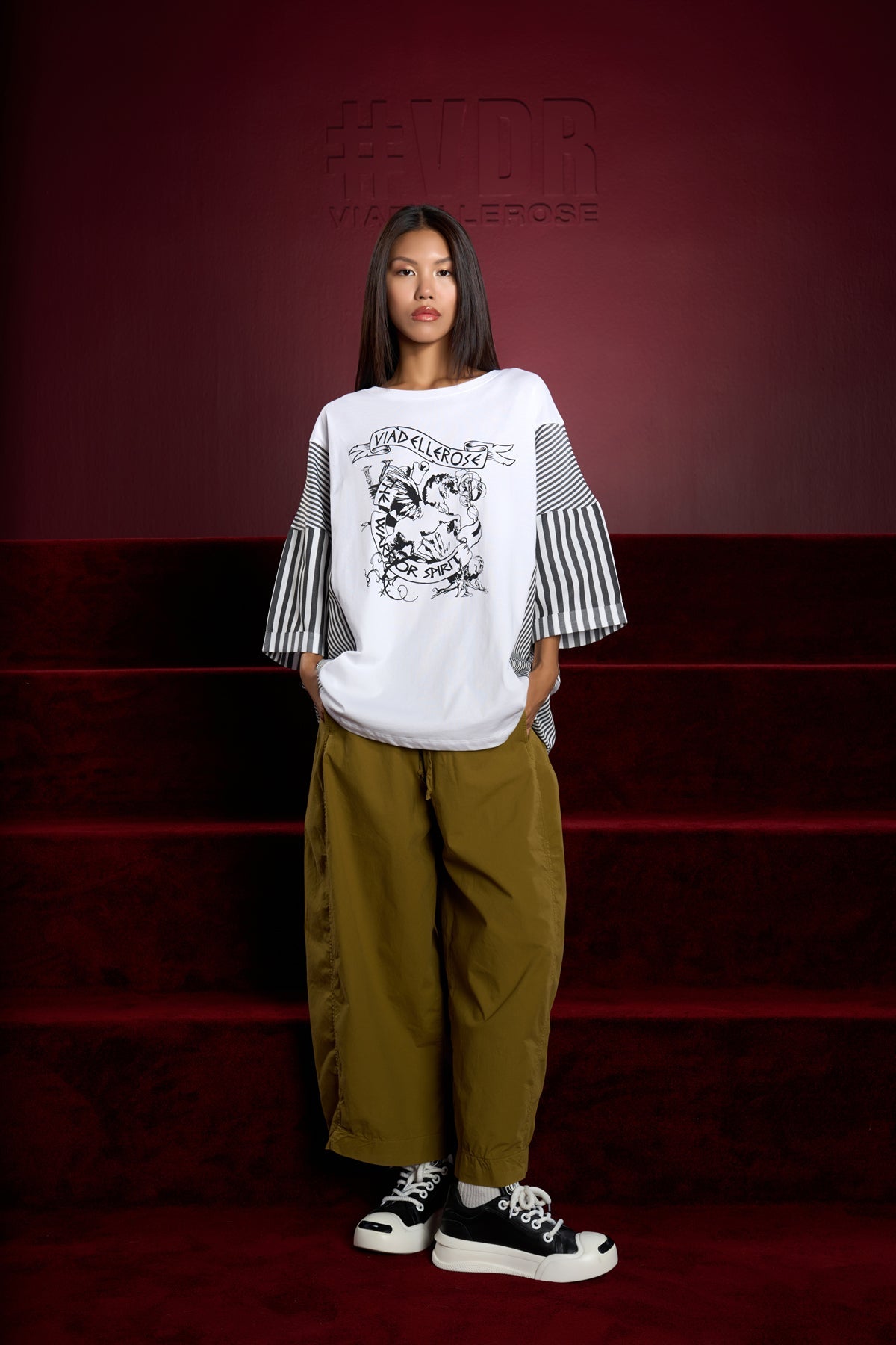 Beyaz Siyah  T-shirt 16085