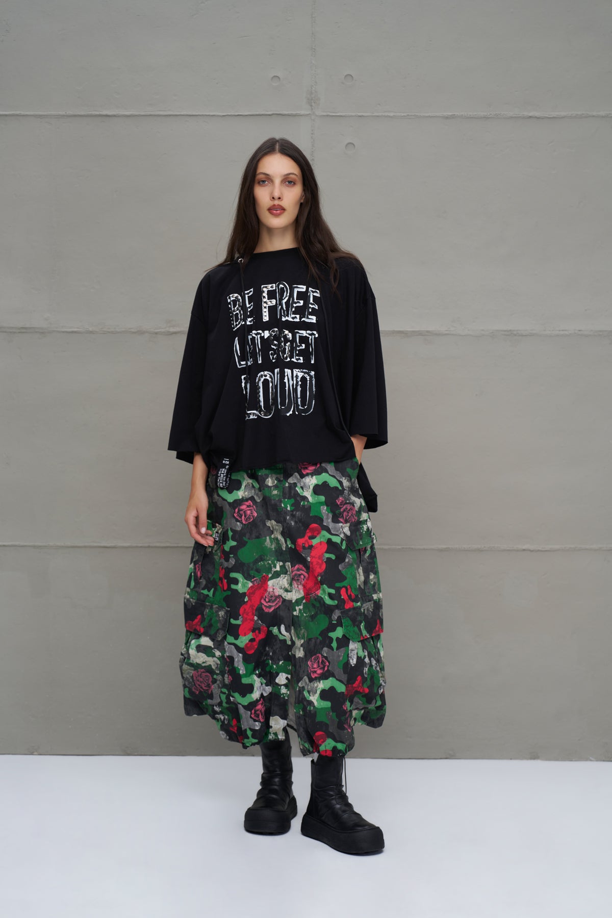Siyah Asimetrik Oversize Kapüsonlu T-Shirt 18042