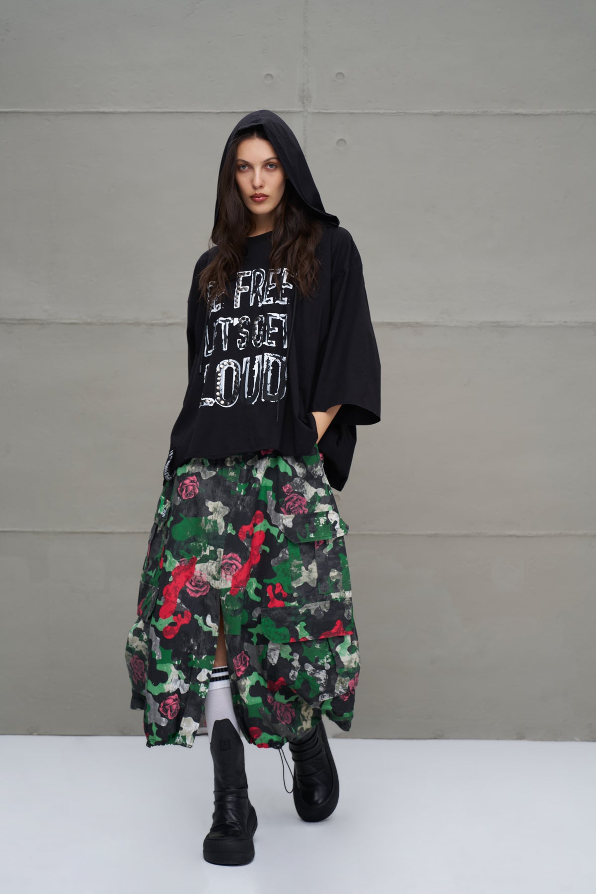 Siyah Asimetrik Oversize Kapüsonlu T-Shirt 18042