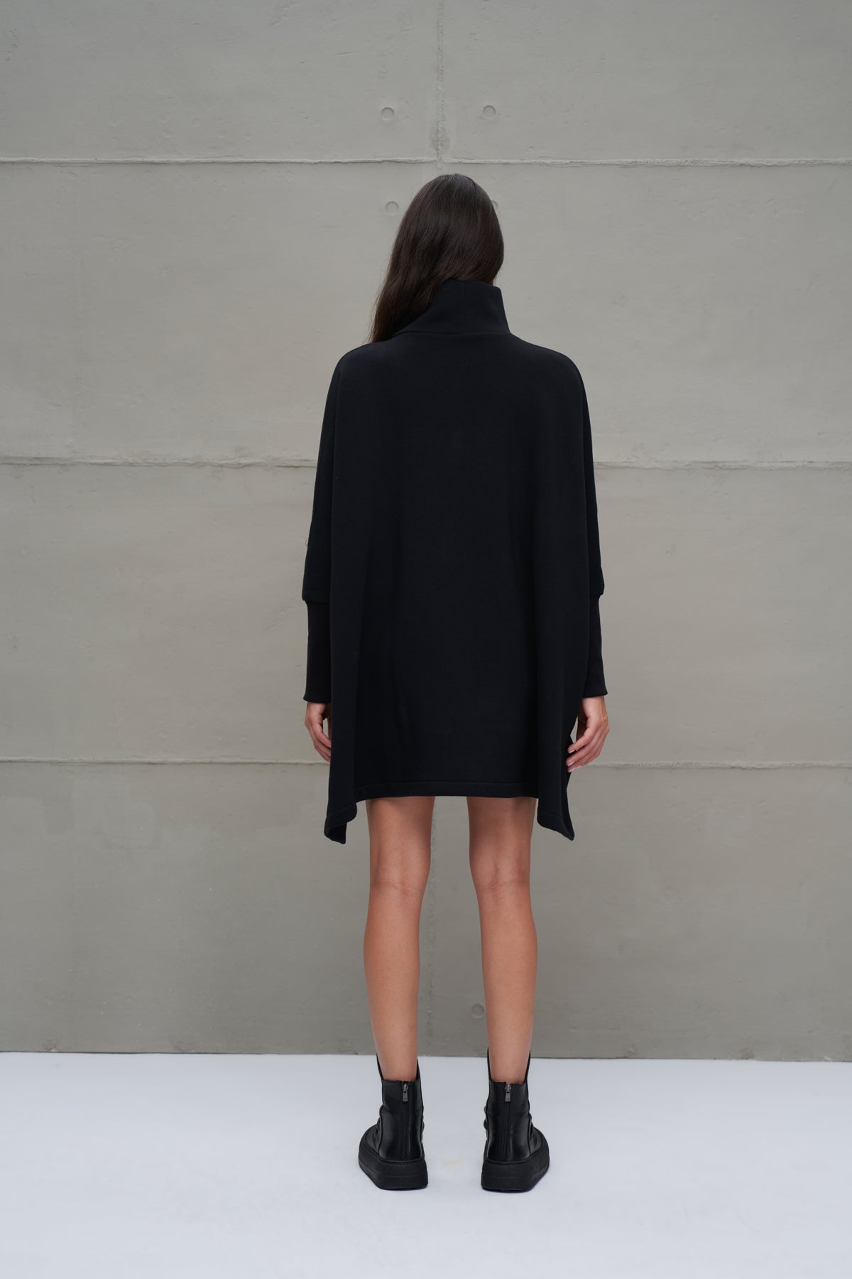 Siyah Balikçi Yaka Oversize Sweatshirt 18045