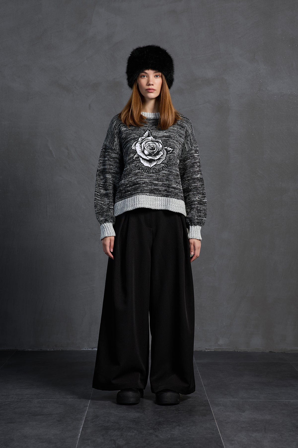 Siyah Beyaz Oversize Kazak 18054